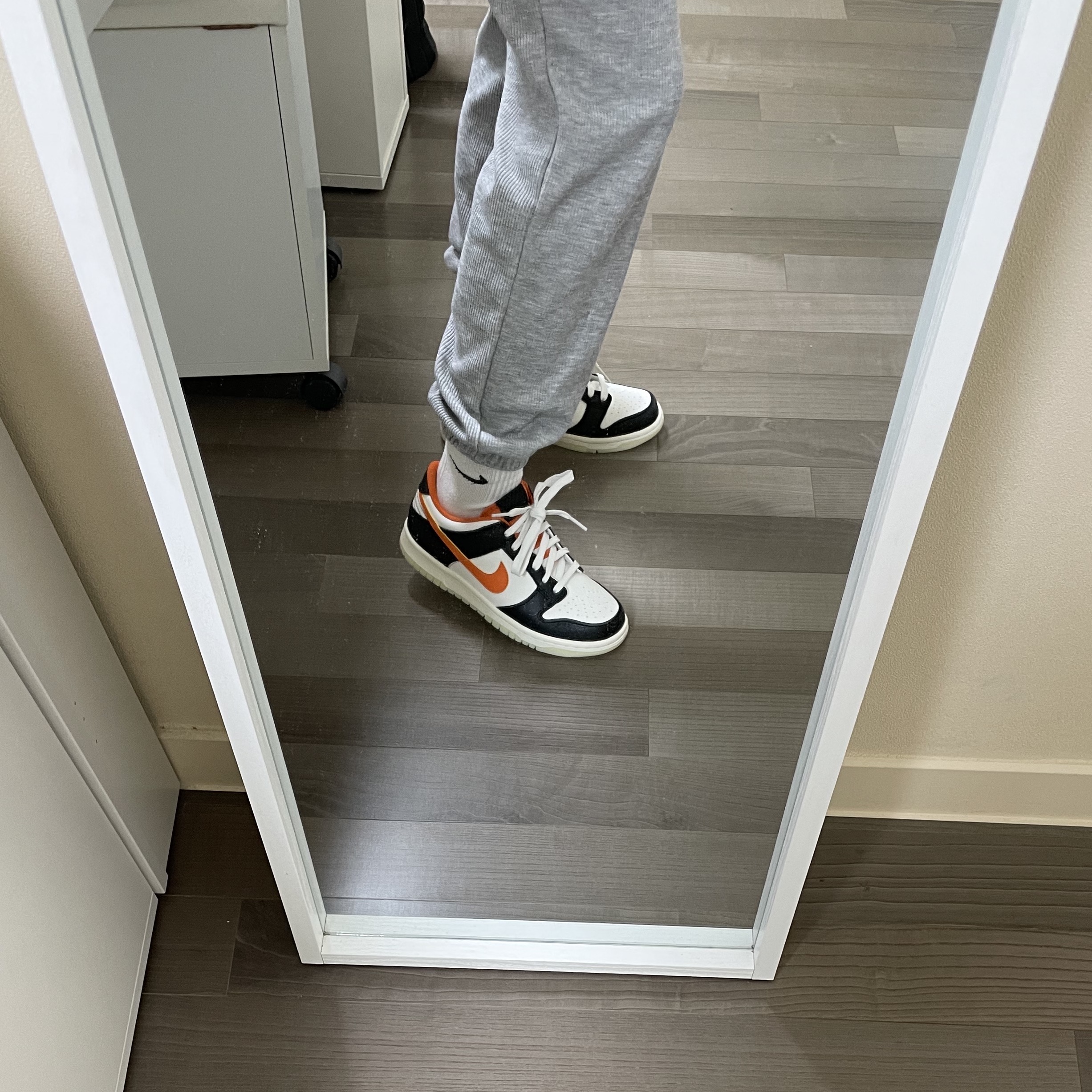 Nike Dunk Low Retro PRM Halloween 착용 스타일 - 1