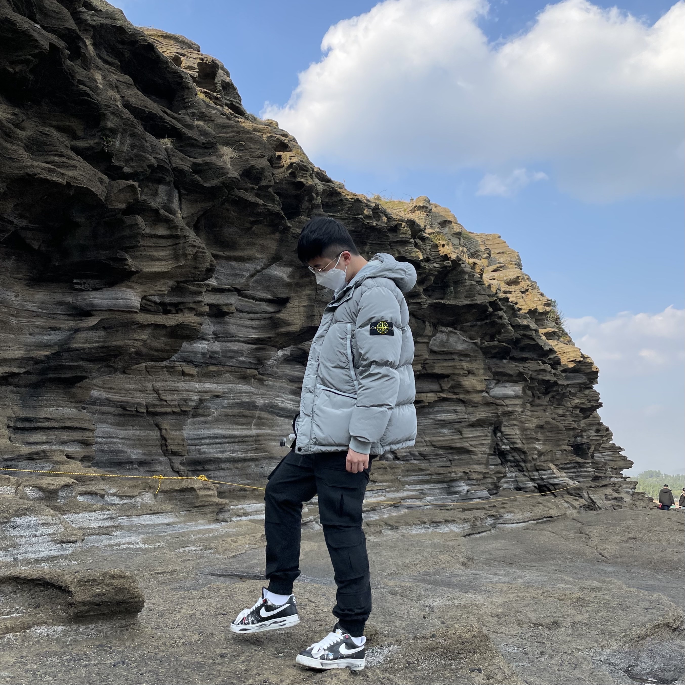 Stone Island 44508 Nylon Metal Down-TC Jacket Light Grey - 21FW 착용 스타일 - 2