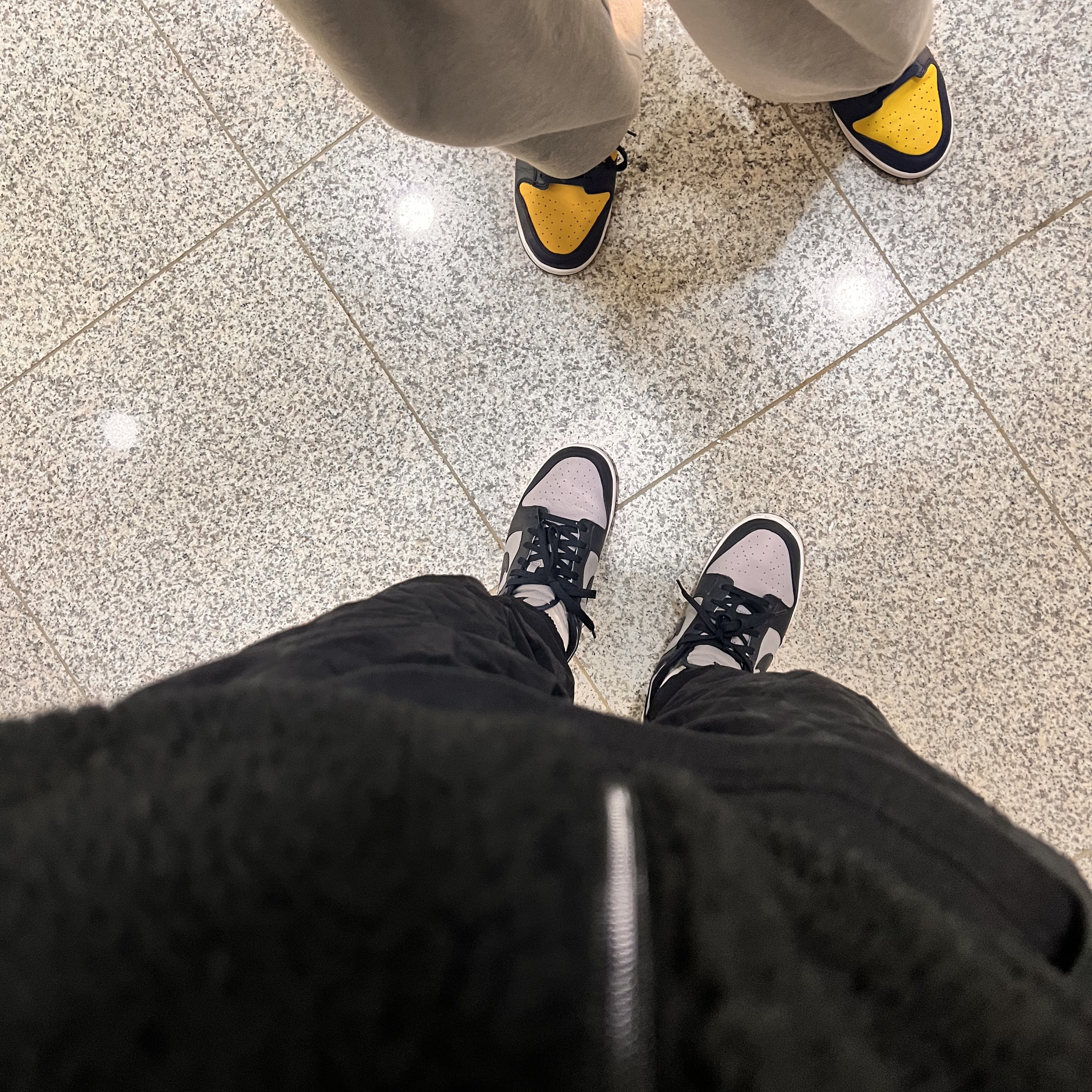 Nike Dunk Low Retro Championship Grey, Nike Dunk Low Retro Varsity Maize 착용 스타일