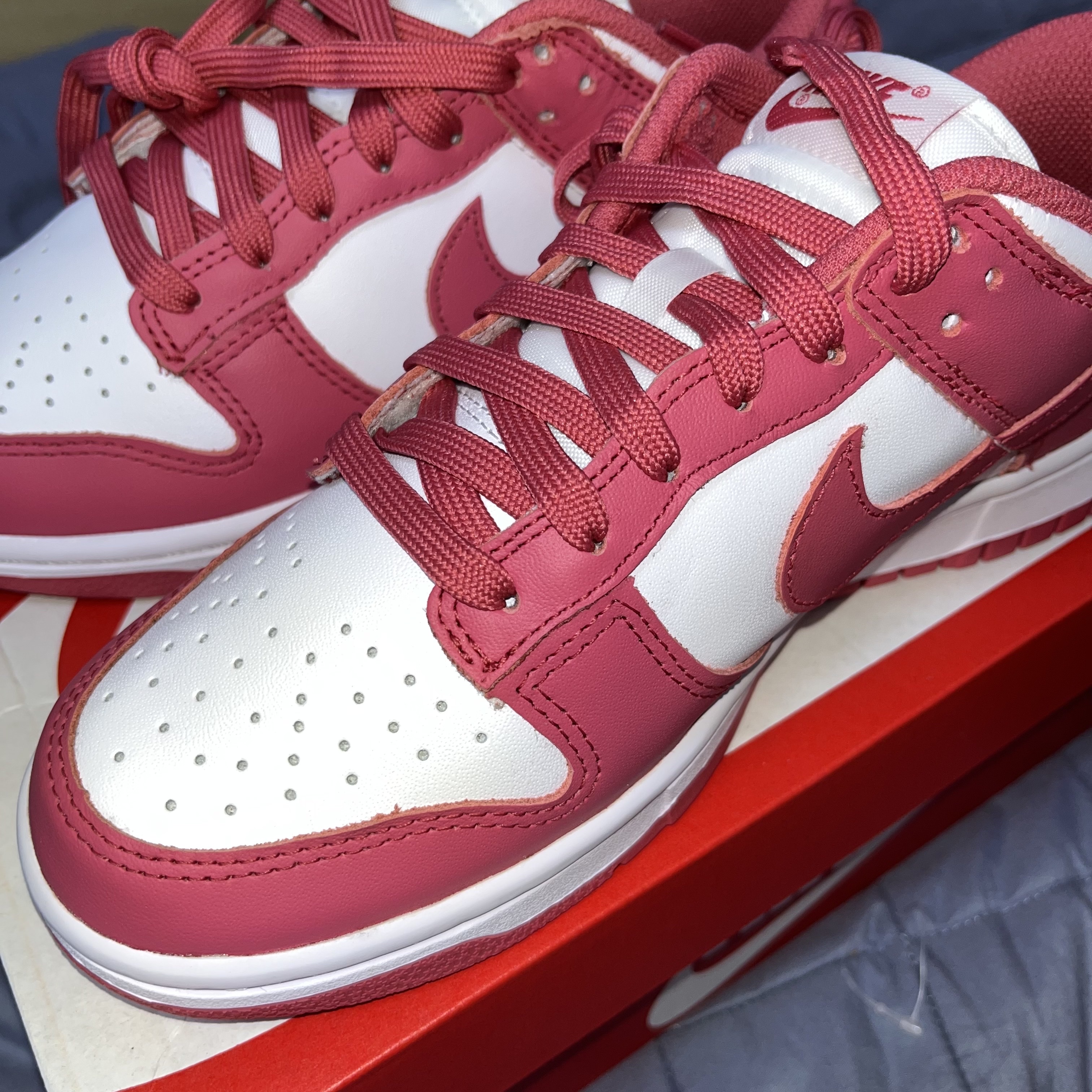 (W) Nike Dunk Low Archeo Pink 착용 스타일 - 2