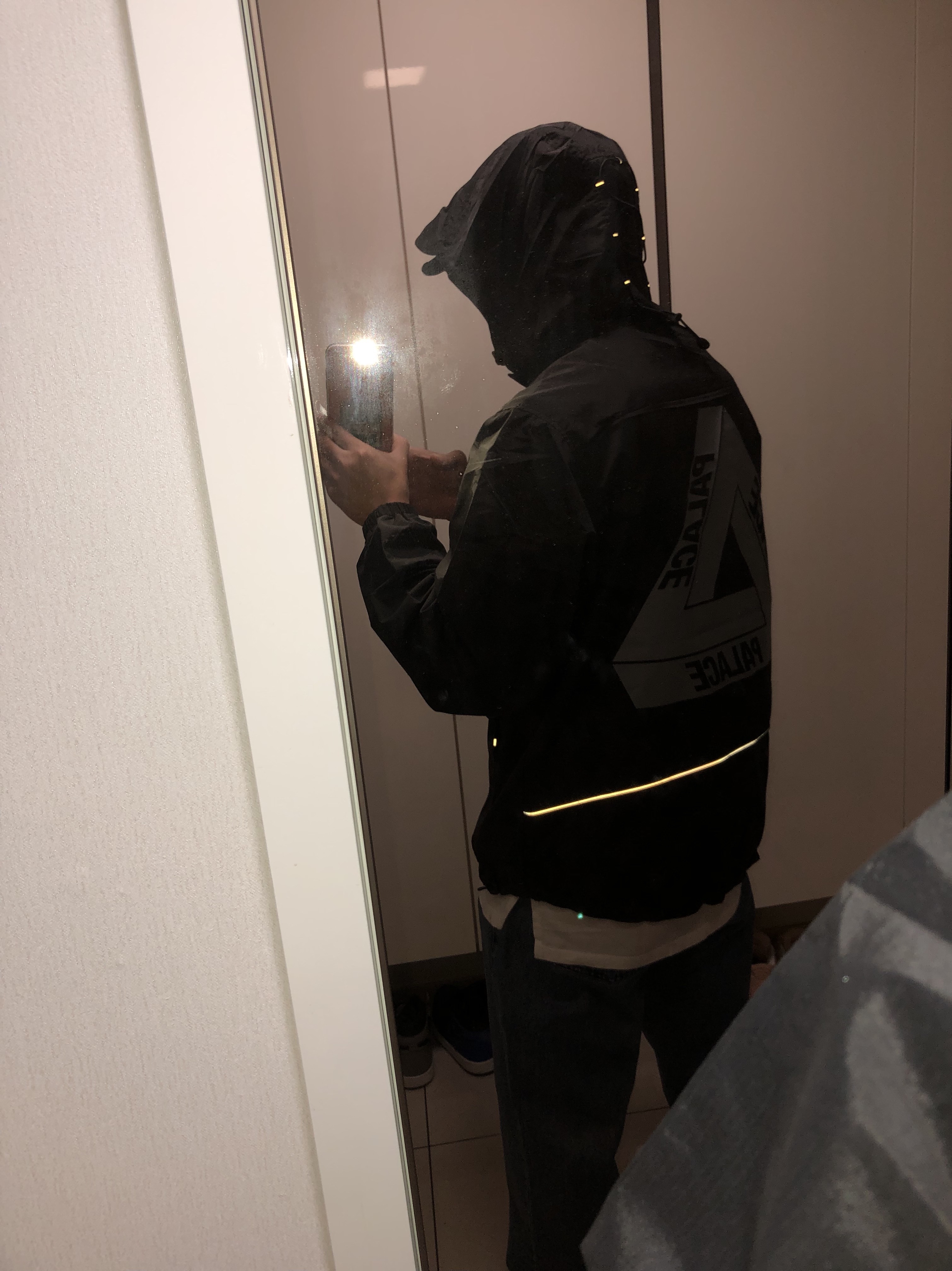 Palace Utility Jacket Black - 21FW, Supreme Military Camp Cap Black - 21SS 착용 스타일 - 3