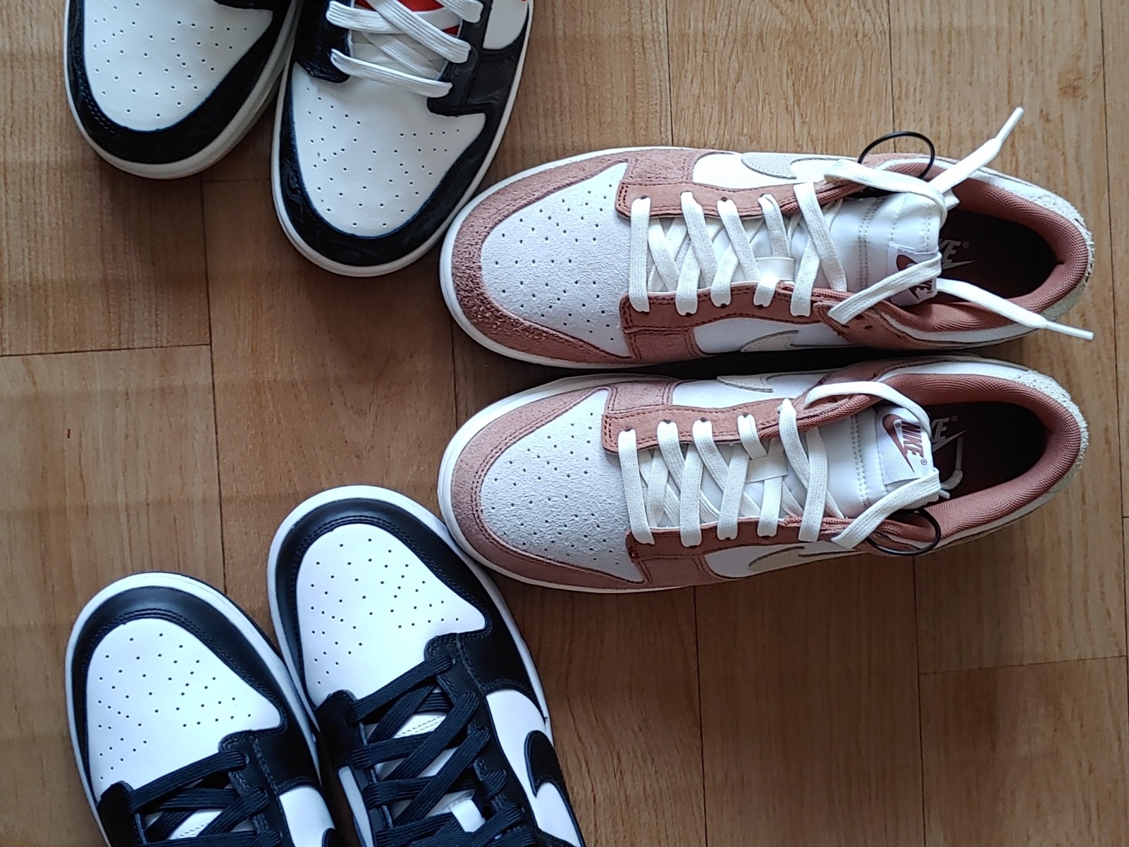 Nike Dunk Low Pro Premium Medium Curry, Nike Dunk Low Retro Black 착용 스타일 - 2