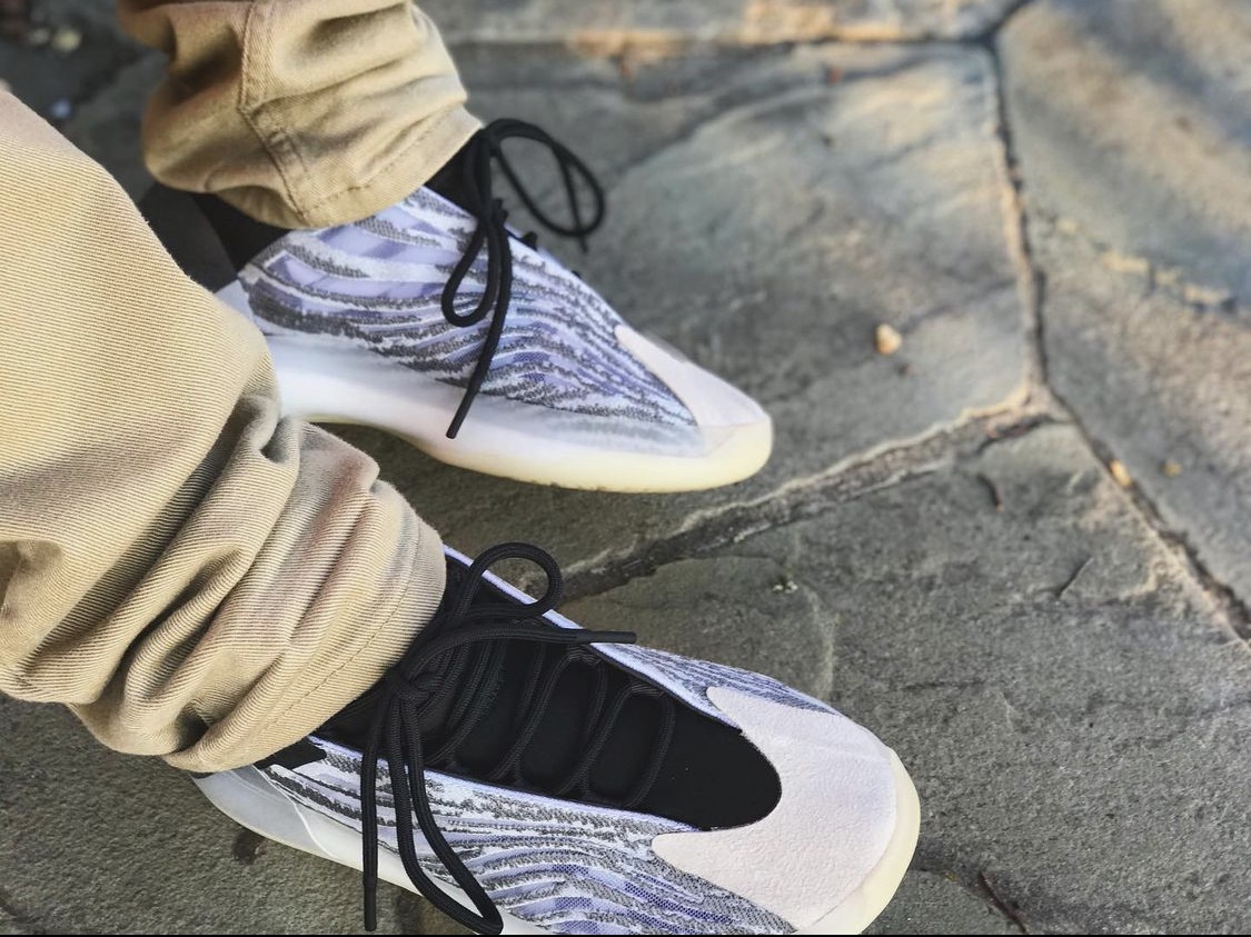 Adidas Yeezy QNTM Lifestyle 착용 스타일 - 1