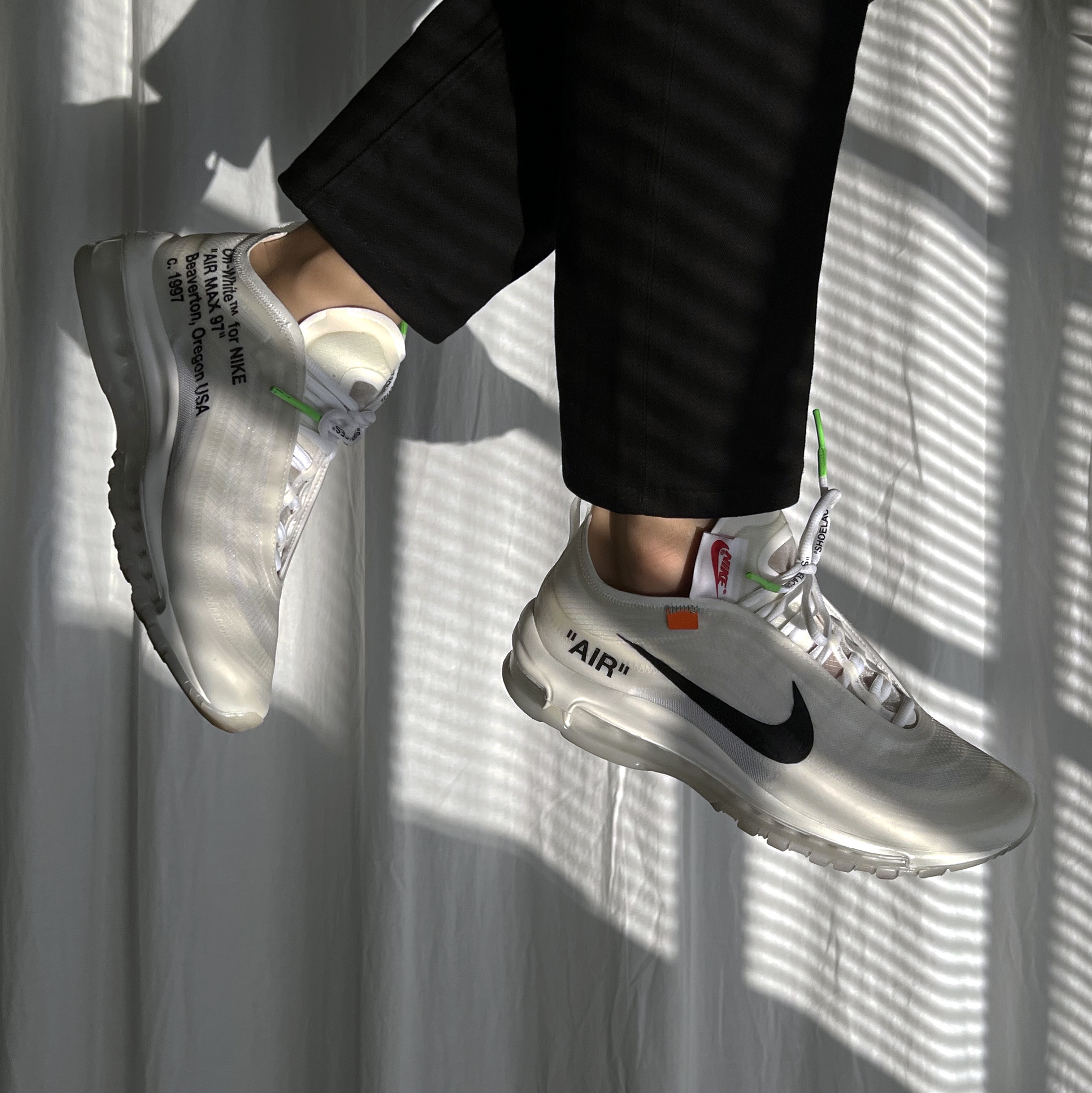 Nike x Off-White Air Max 97 OG The Ten 착용 스타일 - 4