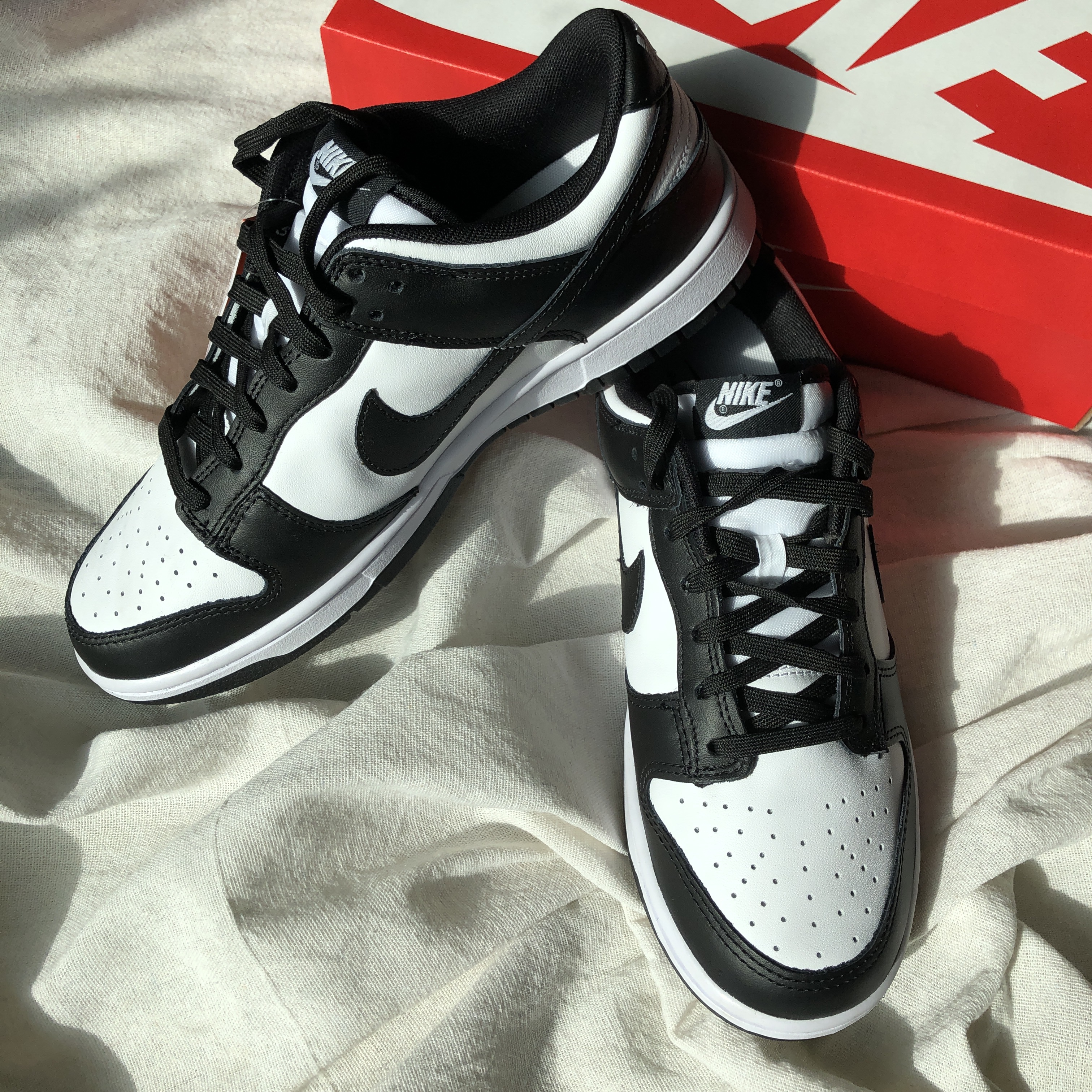 Nike Dunk Low Retro Black 착용 스타일