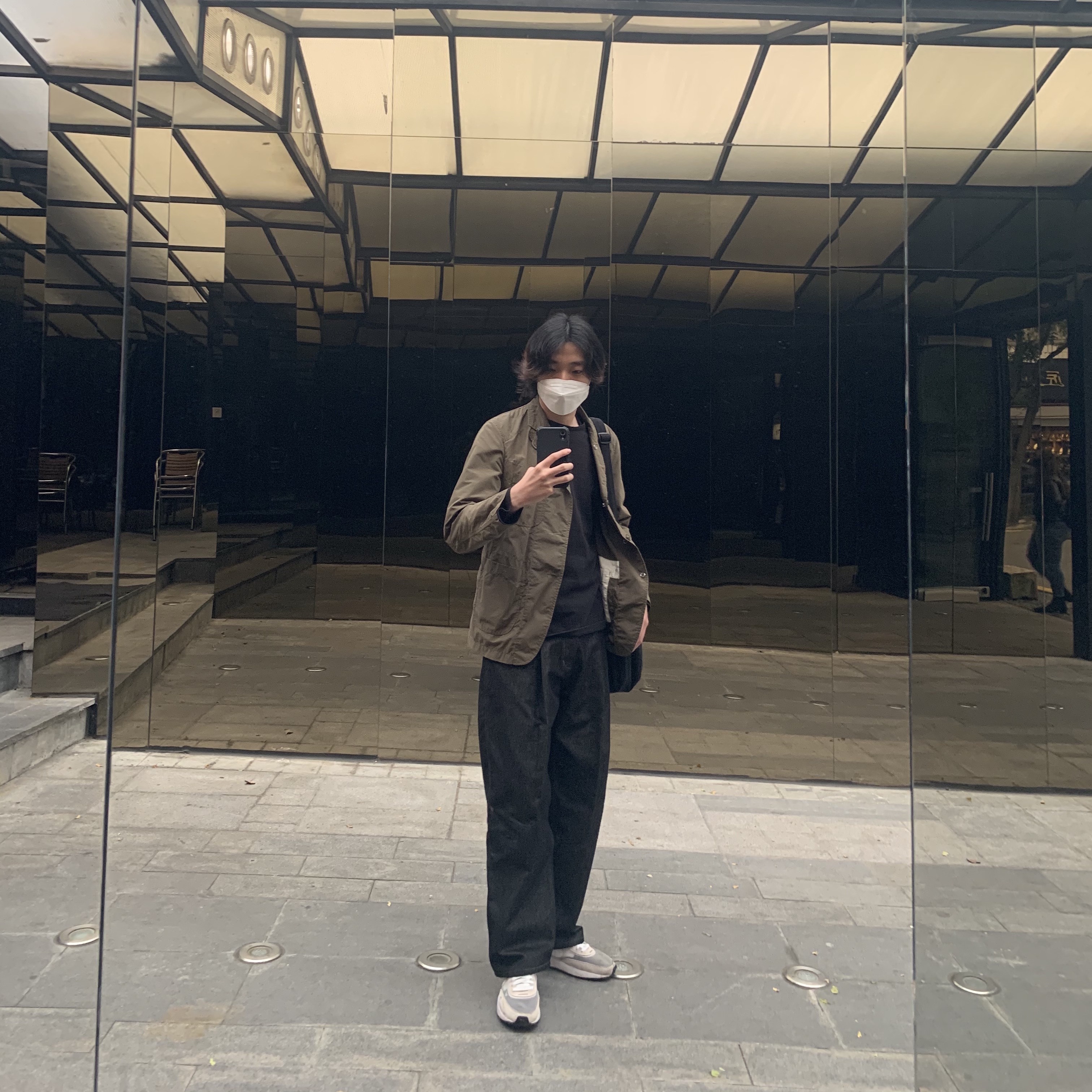 Nike x Sacai LDWaffle Summit White 착용 스타일
