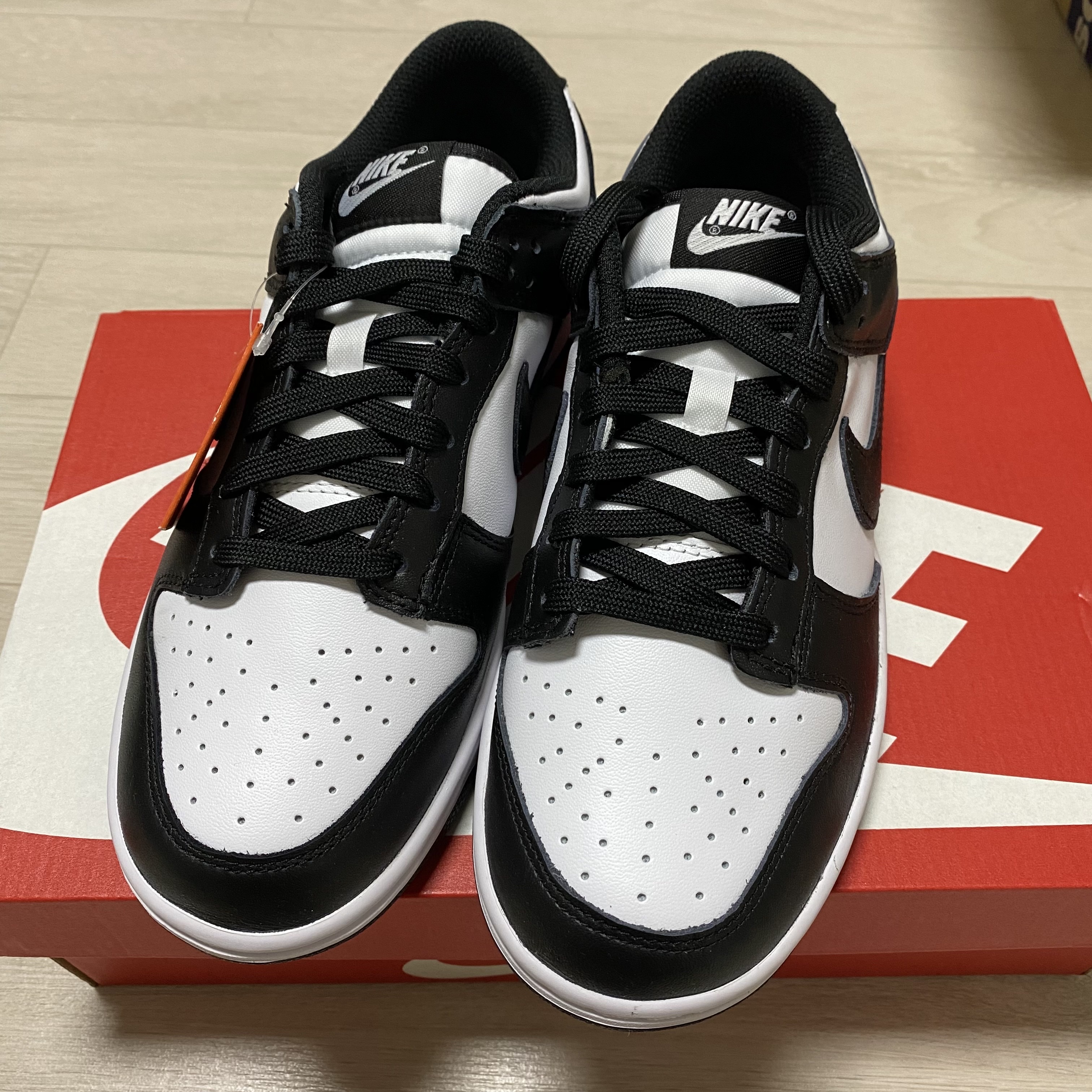 Nike Dunk Low Retro Black, (W) Nike Dunk Low Black 착용 스타일 - 3