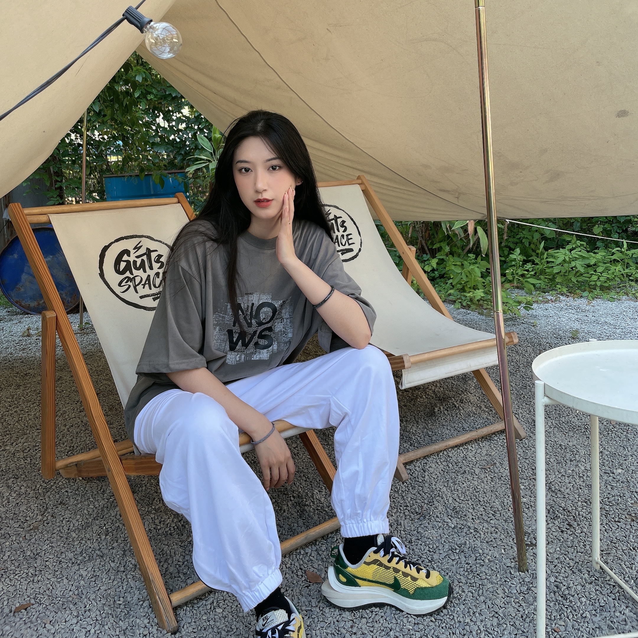 Nike x Sacai VaporWaffle Tour Yellow & Gorge Green Sail 착용 스타일 - 1