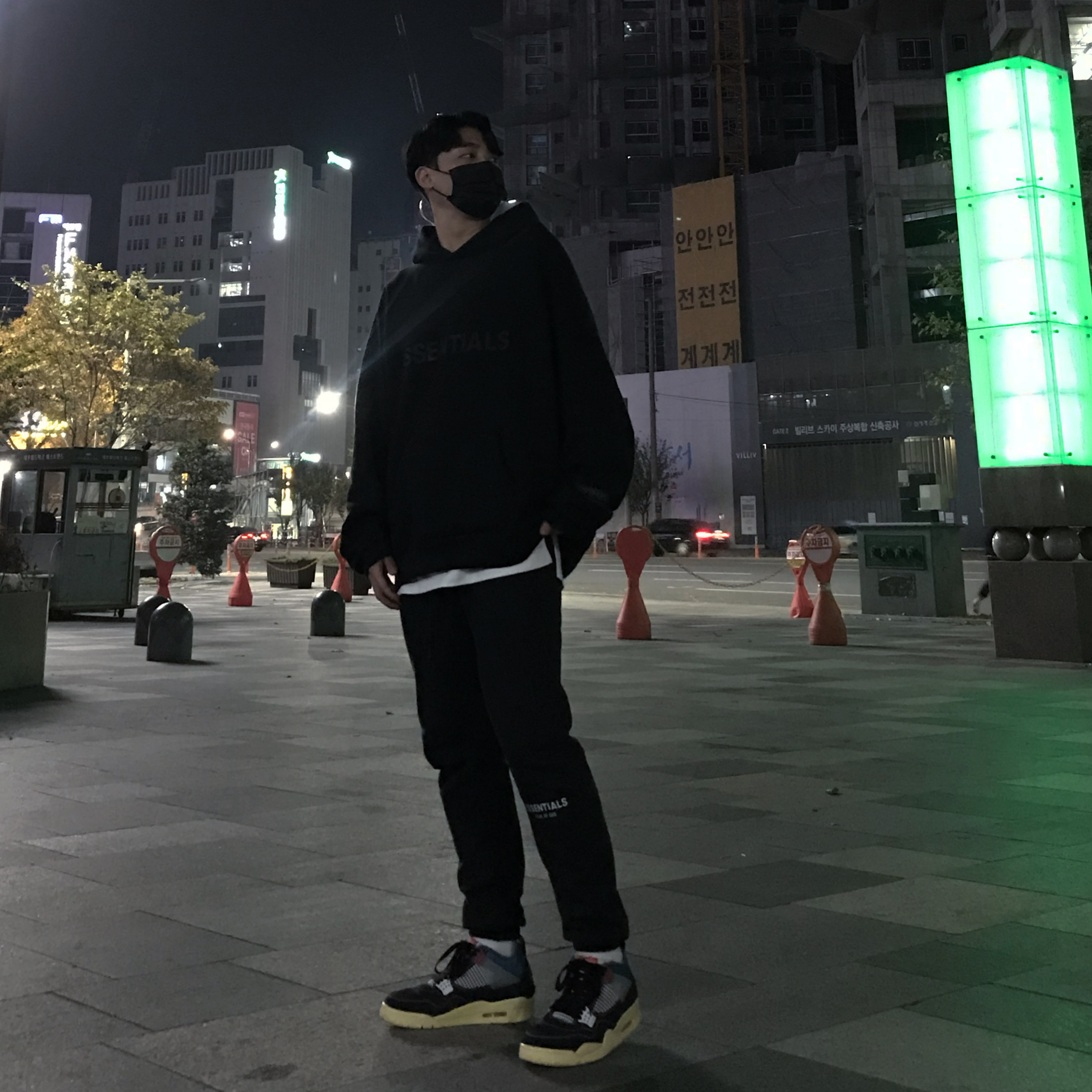 Jordan 4 x Union Retro Off Noir, Essentials 3D Silicon Applique Pullover Hoodie Dark Slate/Black 2020 착용 스타일 - 1
