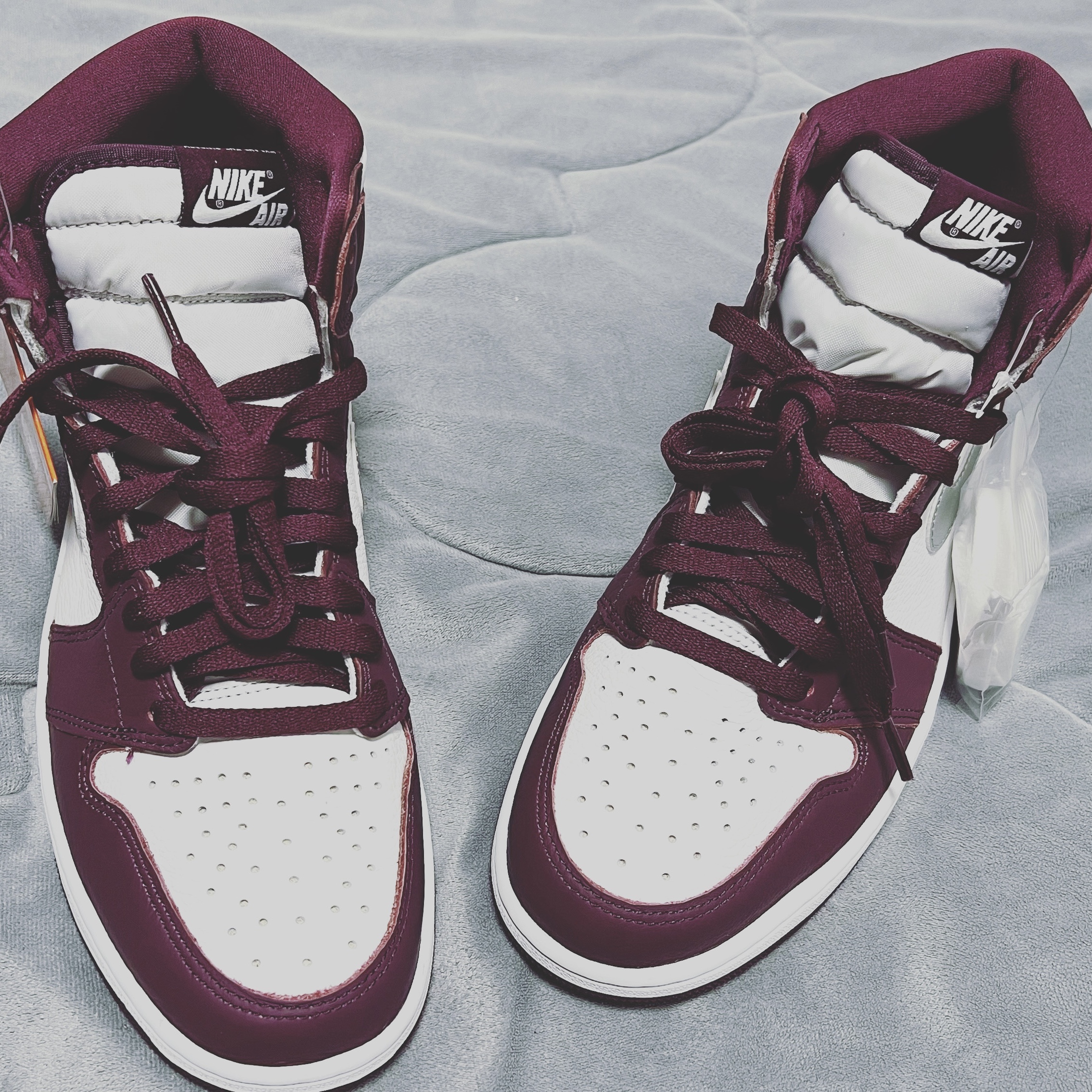 Jordan 1 Retro High OG Bordeaux 착용 스타일