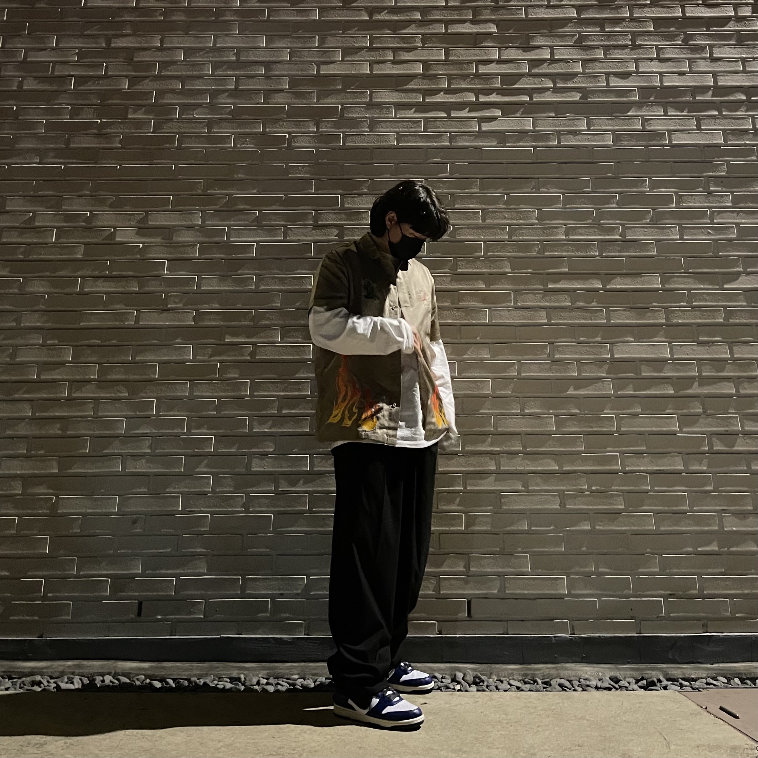 Nike x Ambush Dunk High Deep Royal Blue, Jordan x Travis Scott Button Down Top - Asia 착용 스타일