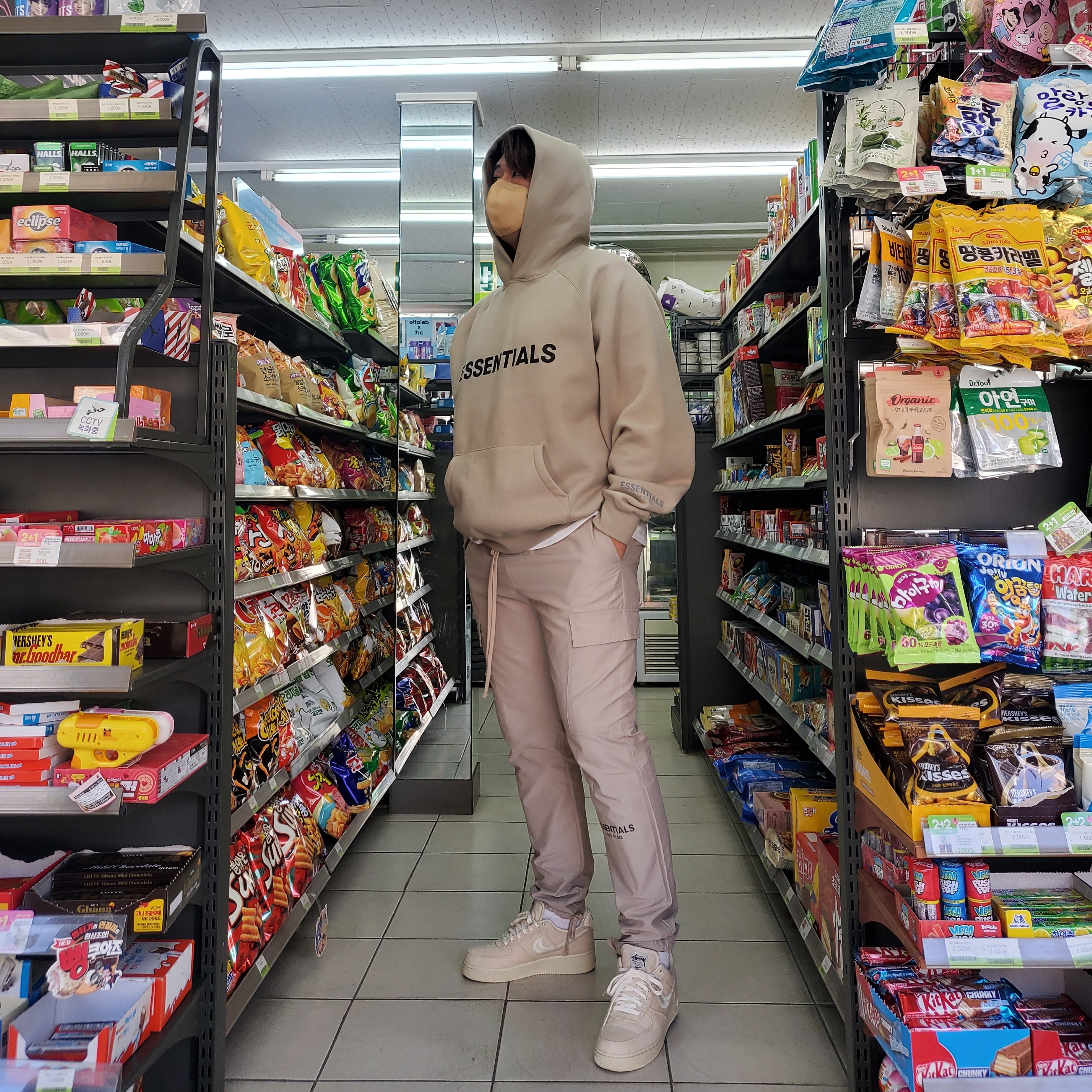 Nike x Fear of God Basketball Jacket String, Essentials 3D Silicon Applique Pullover Hoodie Taupe - 20FW 착용 스타일 - 1