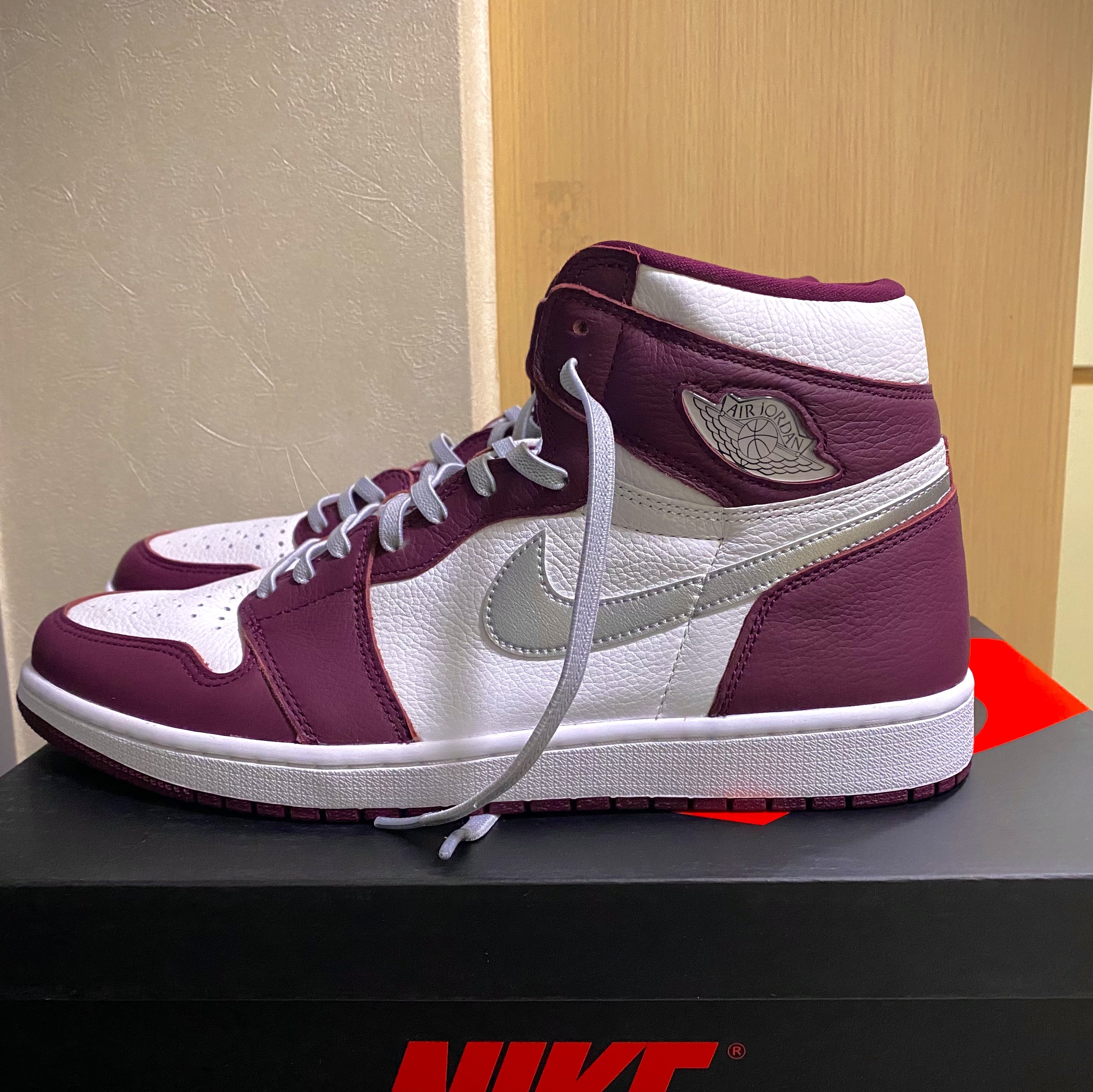 Jordan 1 Retro High OG Bordeaux, (GS) Jordan 1 Retro High OG Bordeaux 착용 스타일