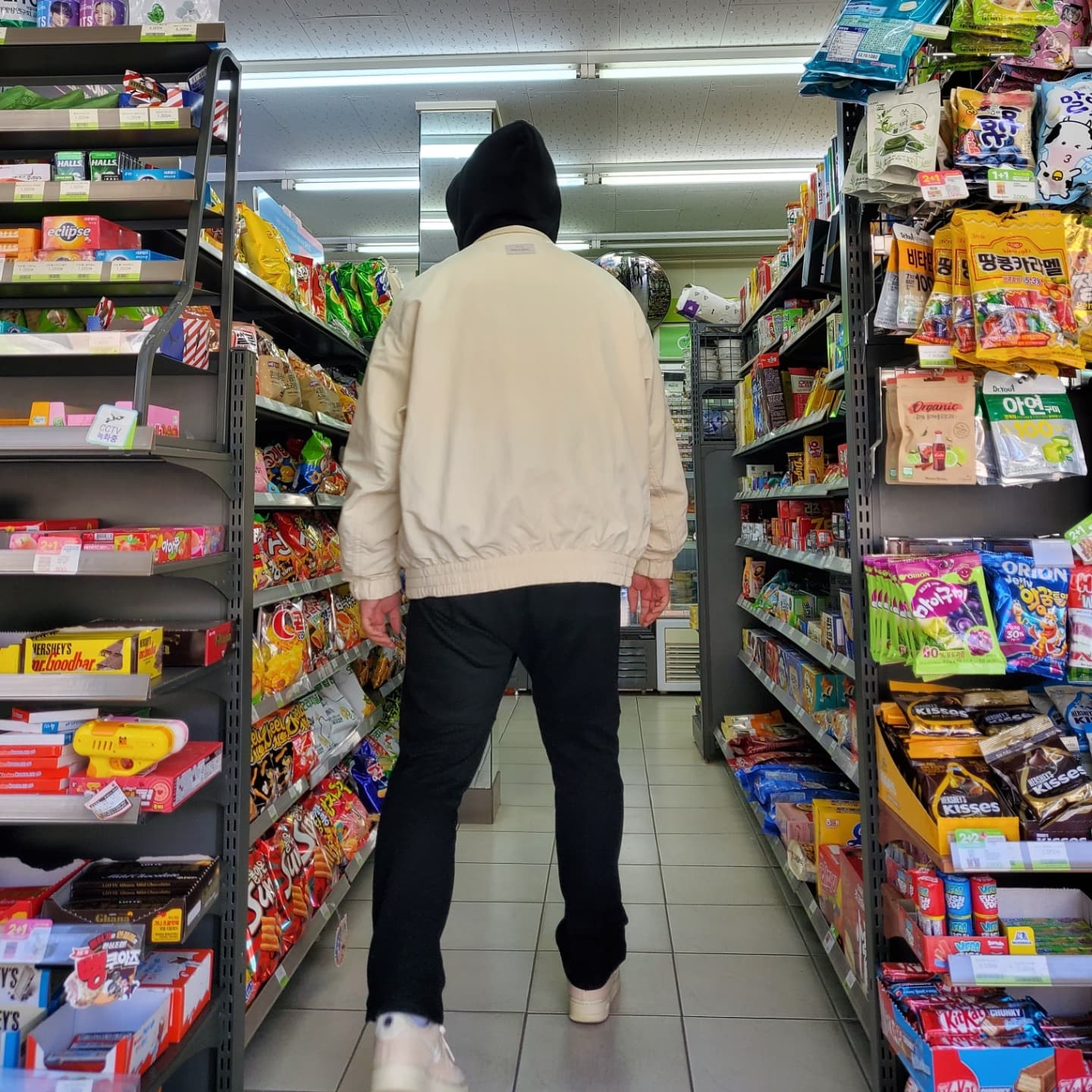 Nike x Fear of God Basketball Jacket String, Nike x Stussy Air Force 1 Low Fossil 착용 스타일 - 4