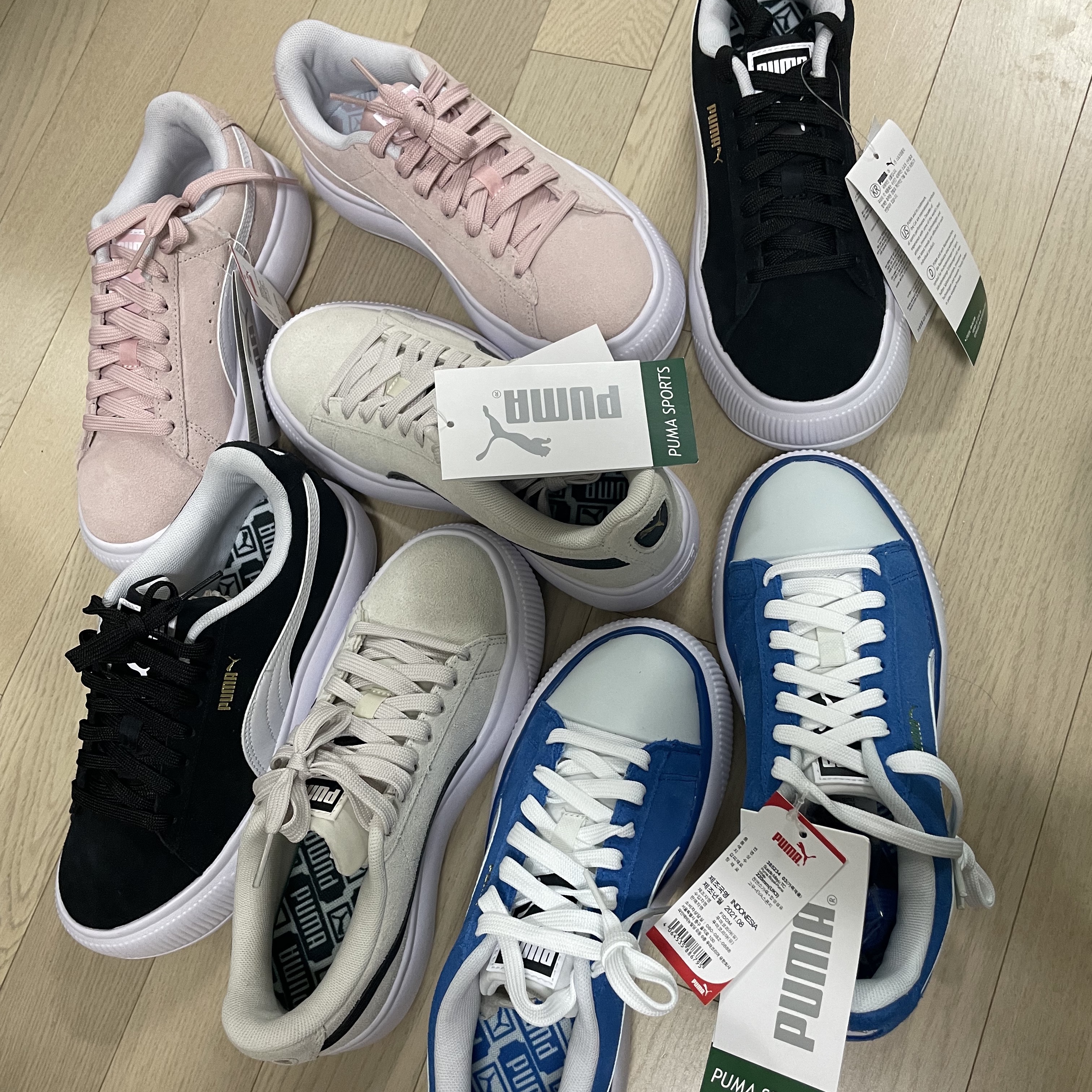 (W) Puma Suede Mayu Marshmallow White, (W) Puma Suede Mayu Lotus White 착용 스타일
