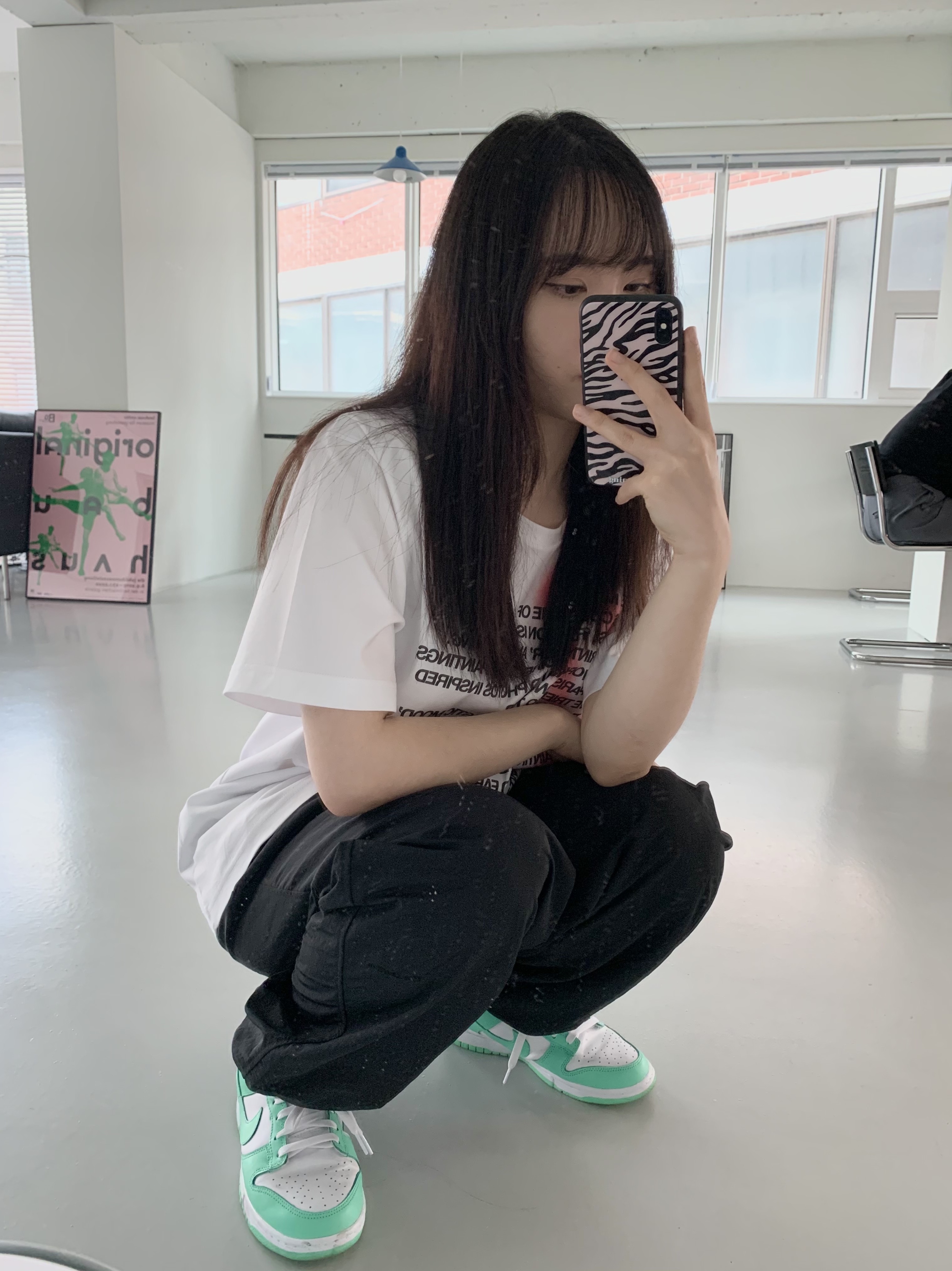 (W) Nike Dunk Low Green Glow 착용 스타일