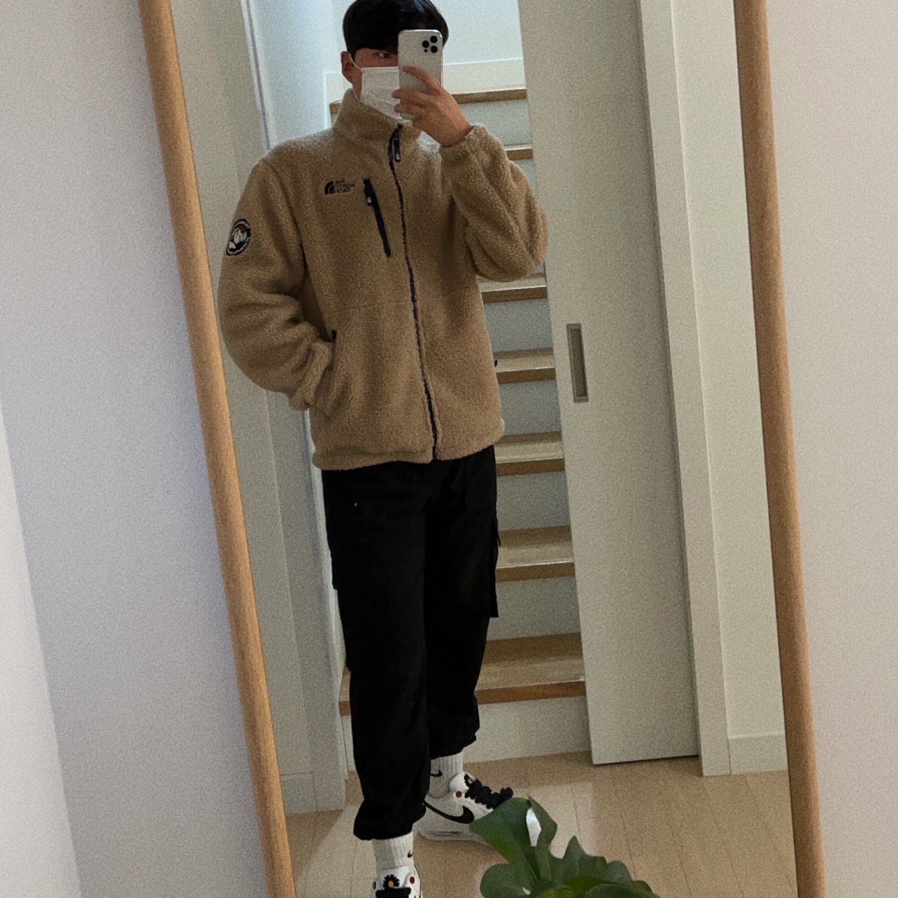 Nike x Peaceminusone Air Force 1 Low Para-Noise 2.0 착용 스타일