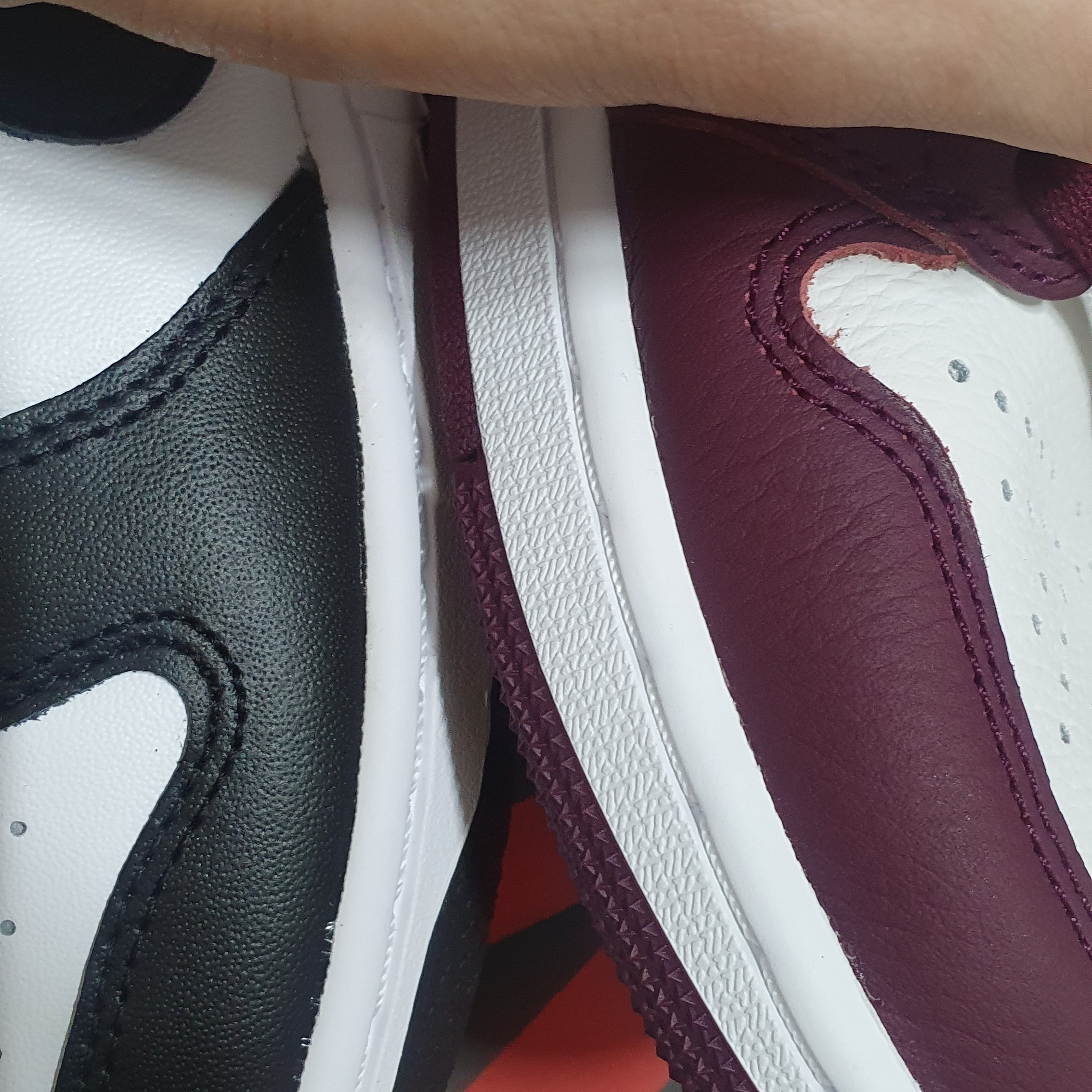 Jordan 1 Retro High OG Bordeaux, Jordan 1 KO Chicago 2021 착용 스타일 - 2