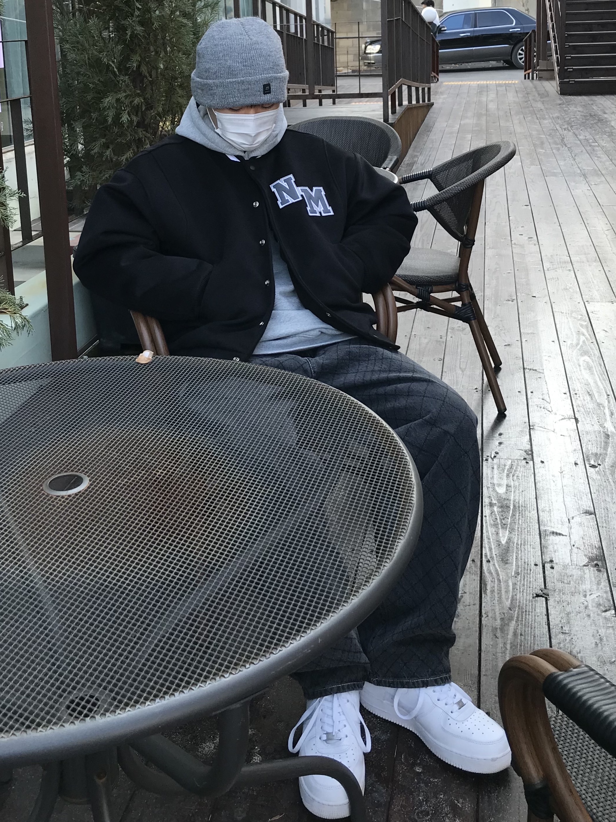 Nike Air Force 1 '07 Low White 착용 스타일 - 1