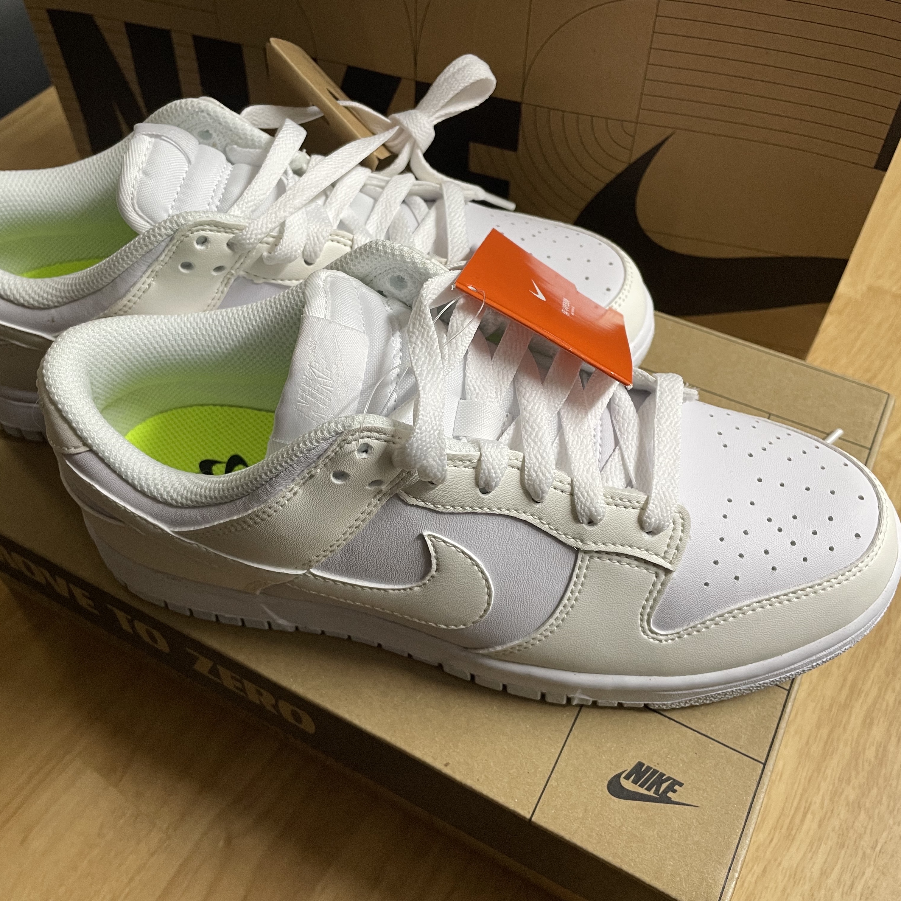 (W) Nike Dunk Low Next Nature Sail 착용 스타일 - 2