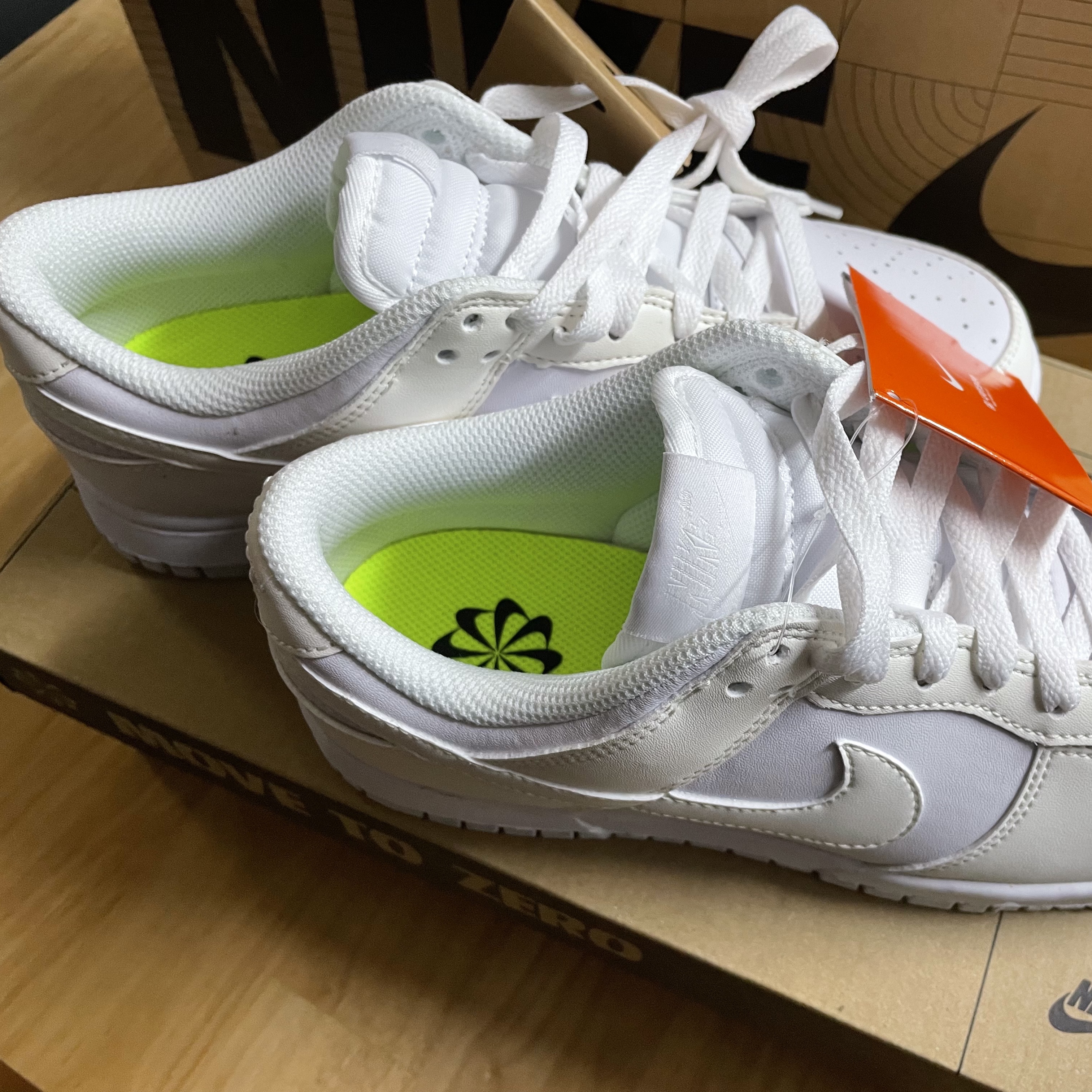 (W) Nike Dunk Low Next Nature Sail 착용 스타일 - 3