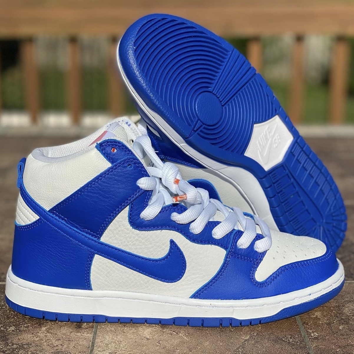 Nike Dunk High Retro Game Royal 착용 스타일 - 4