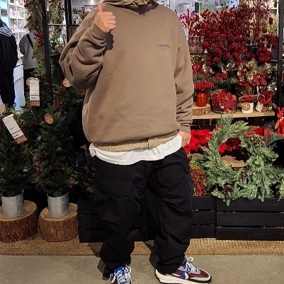 Nike x Sacai x Undercover LDWaffle Night Maroon Team Royal, Essentials Pull-Over Mockneck Sweatshirt Taupe - 20FW 착용 스타일