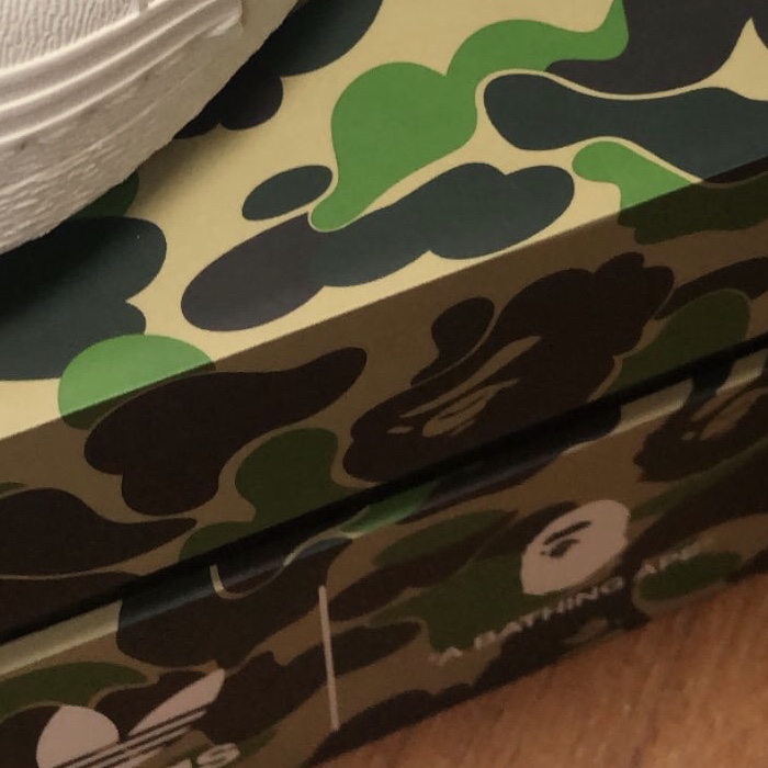 Adidas x BAPE Superstar 80s Green Camo 착용 스타일 - 3