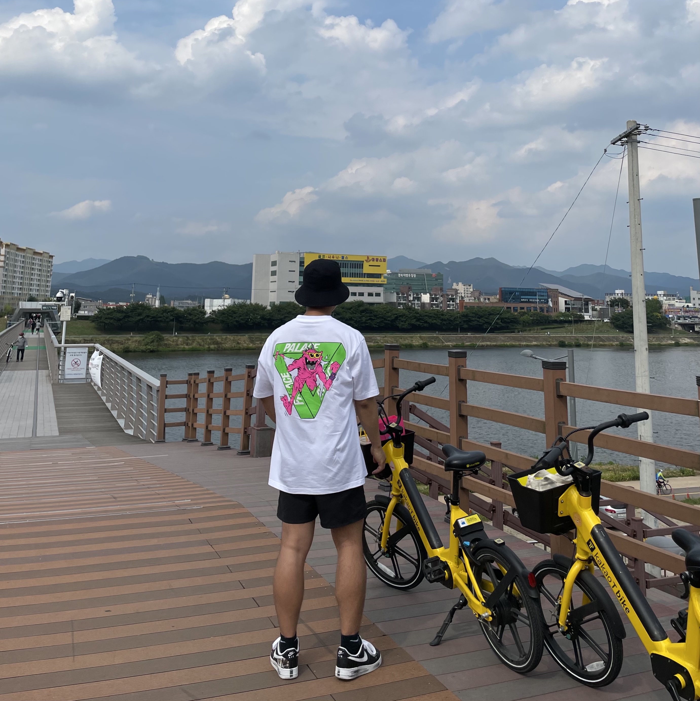 Palace M-Zone Mutant Ripper T-Shirt White - 21SS, Nike x Peaceminusone Air Force 1 Low Para-Noise 착용 스타일