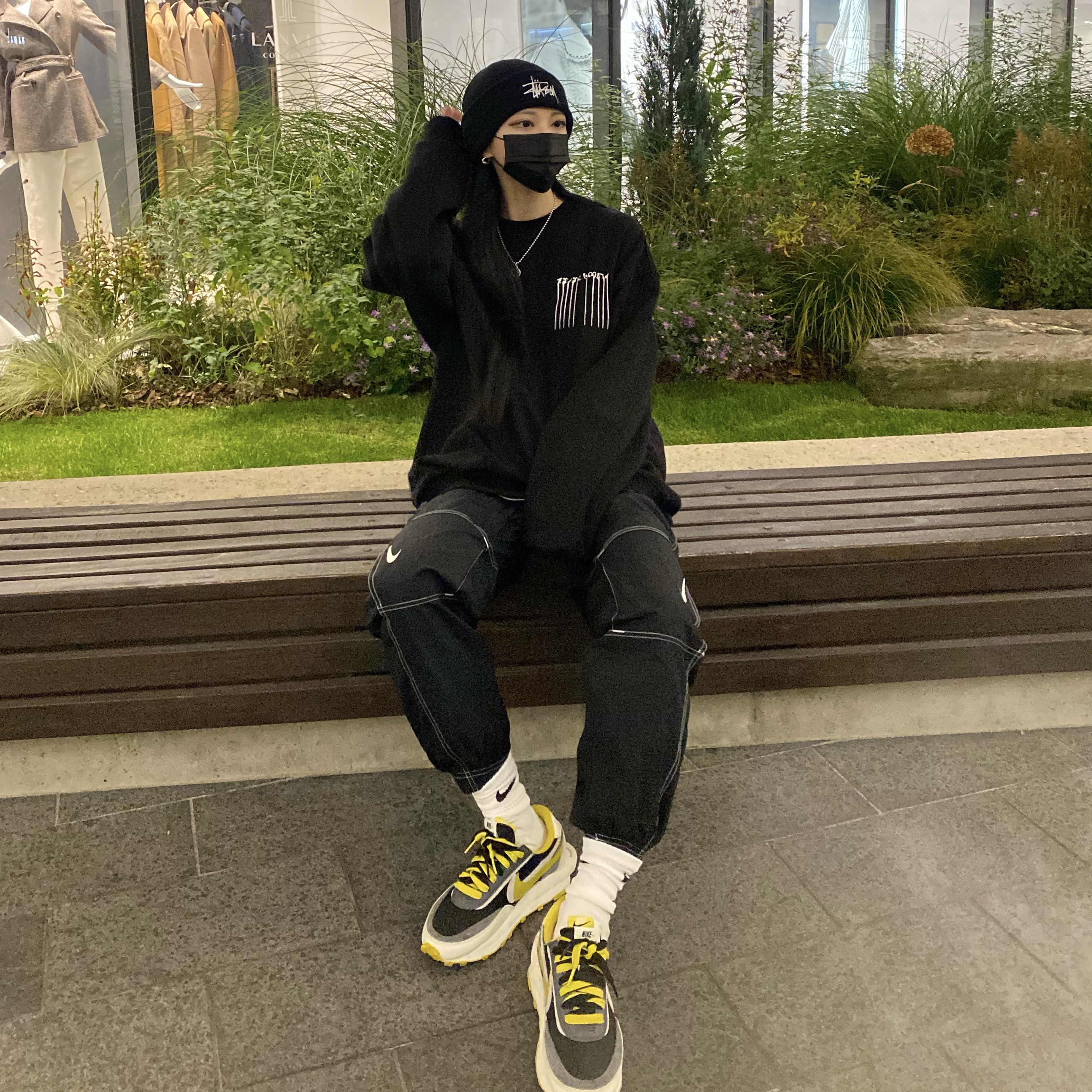 Nike x Sacai x Undercover LDWaffle Black Bright Citron, Nike x Stussy Cuff Beanie Black 착용 스타일 - 1