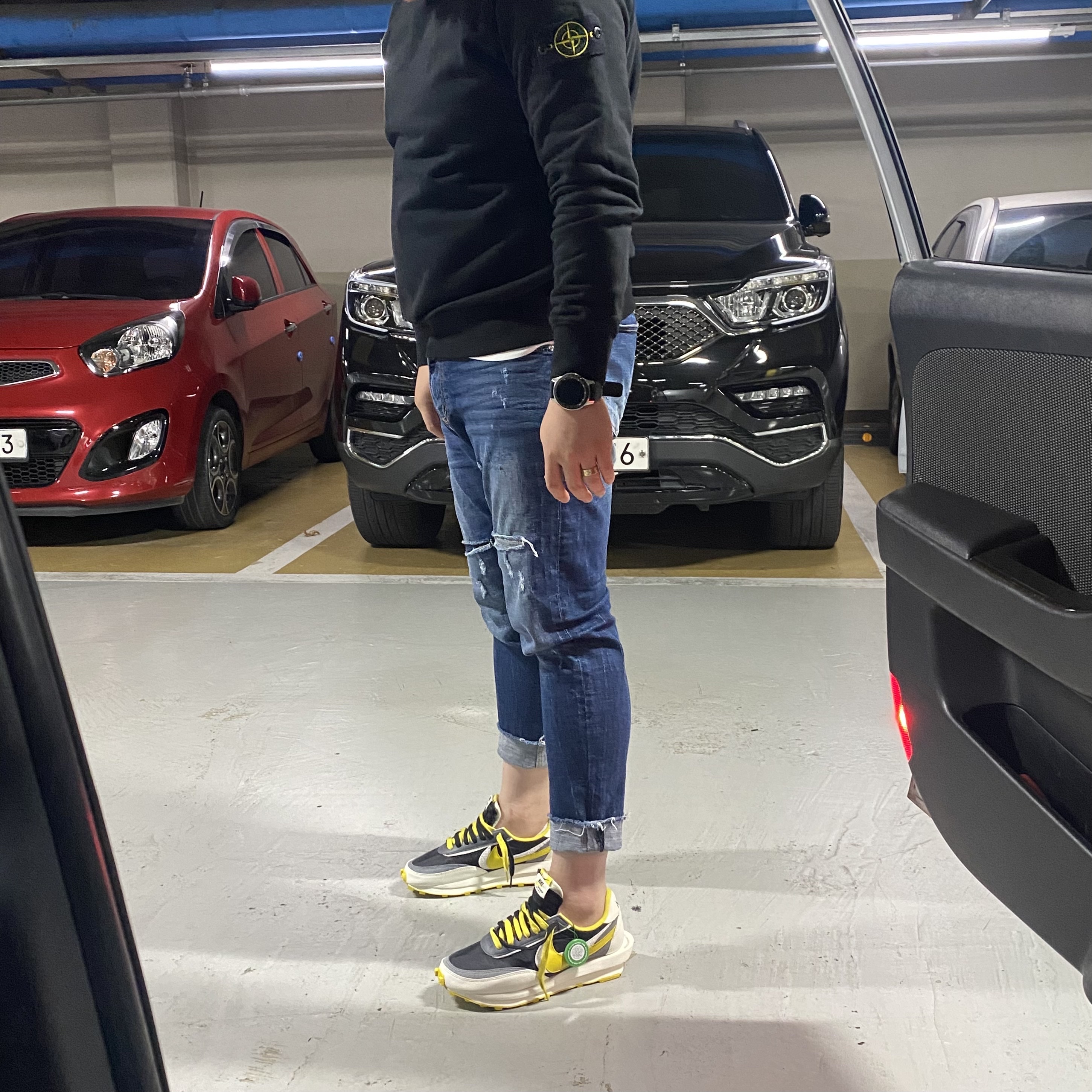 Nike x Sacai x Undercover LDWaffle Black Bright Citron 착용 스타일