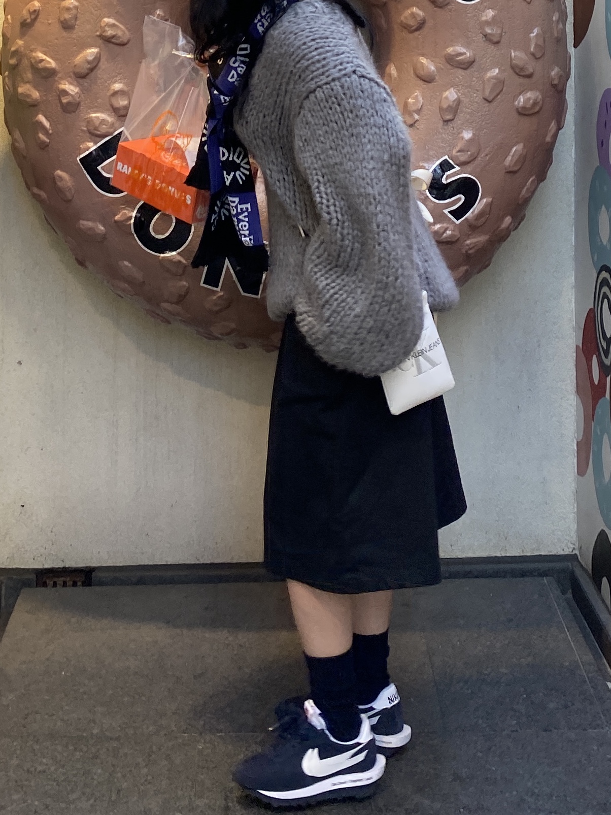 Nike x Sacai x Fragment LDWaffle Blackened Blue 착용 스타일 - 2