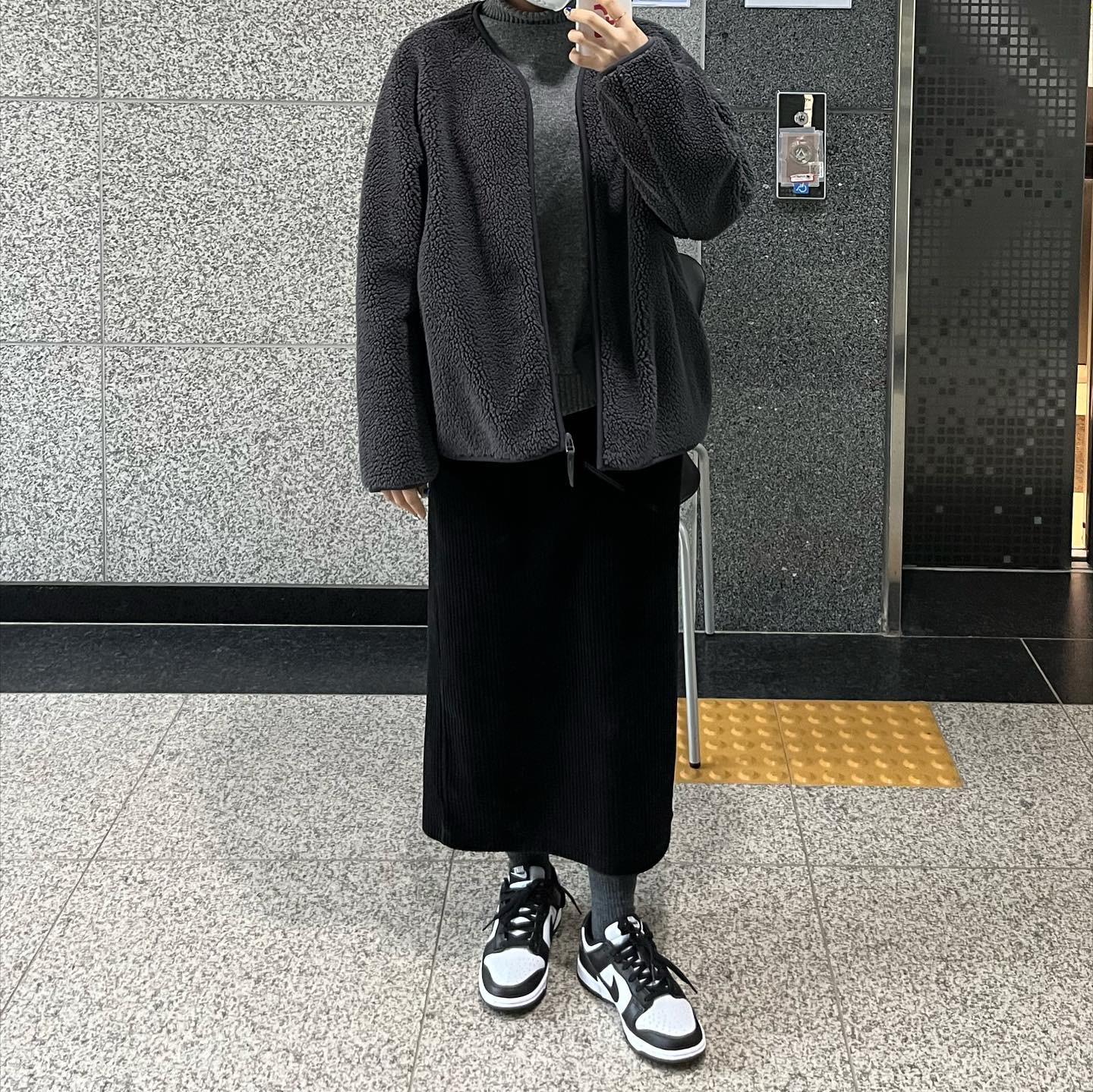 (W) Nike Dunk Low Black 착용 스타일