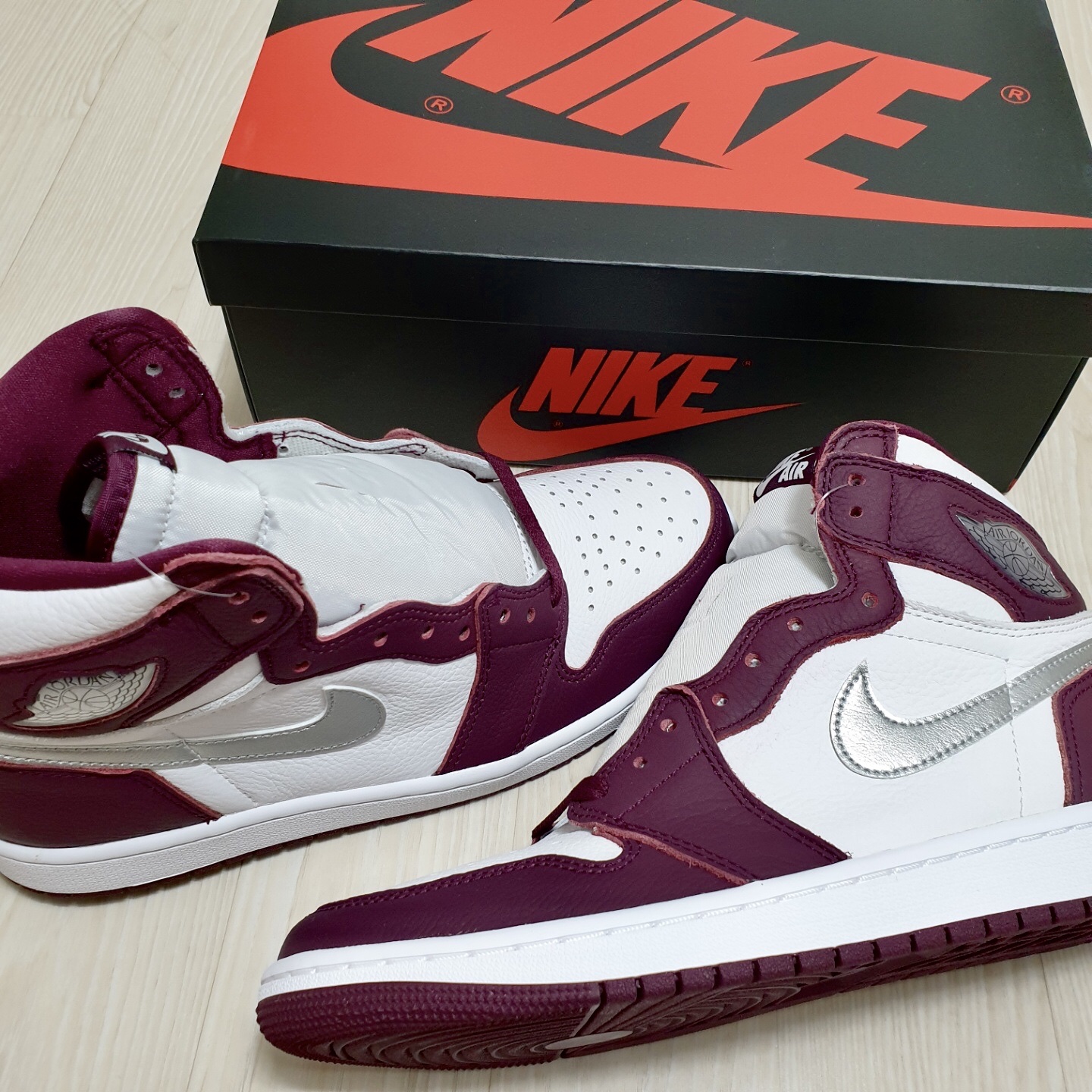 Jordan 1 Retro High OG Bordeaux, Jordan 1 Retro High OG Shadow 2.0 착용 스타일 - 1