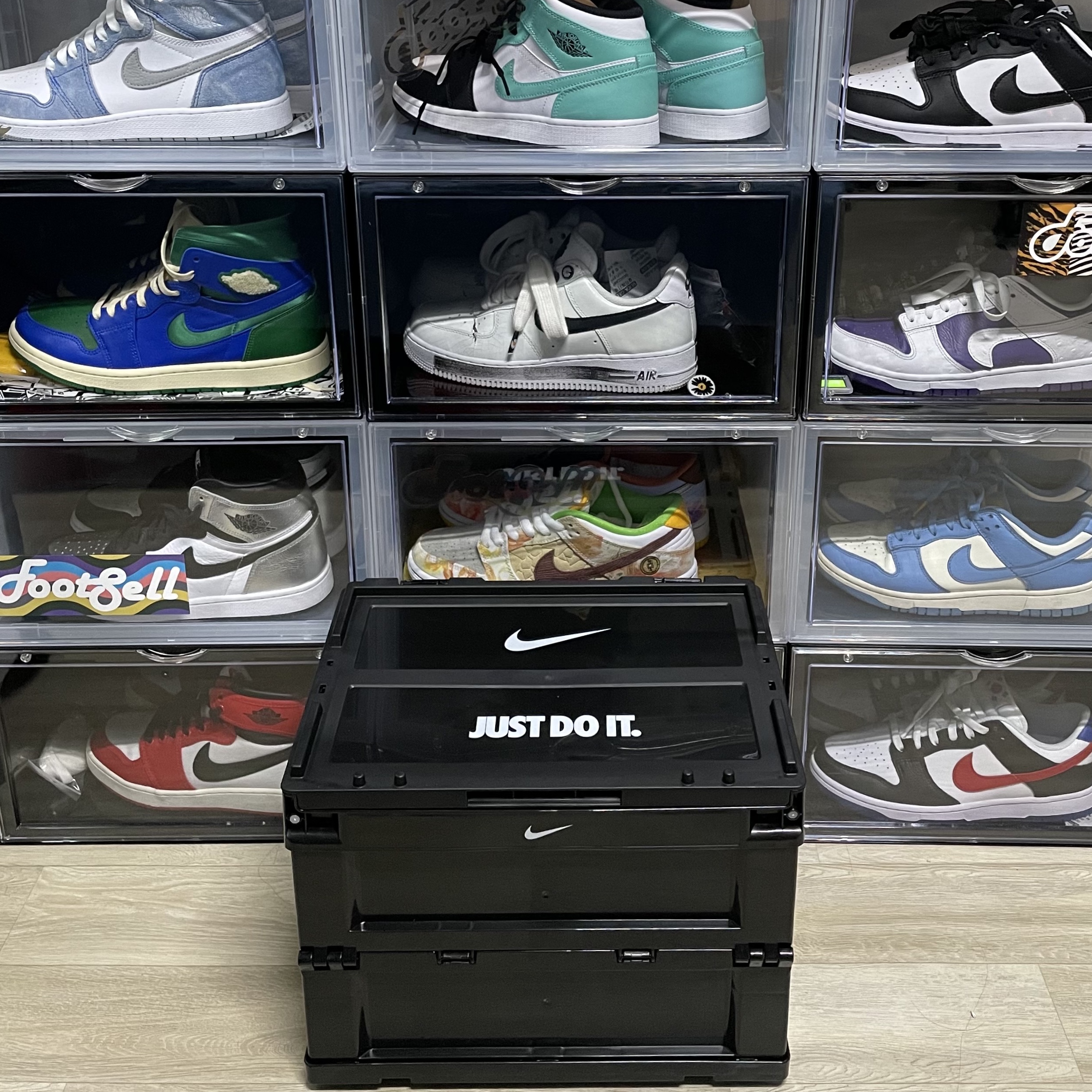 Nike Members Days Live Folding Box Black 착용 스타일