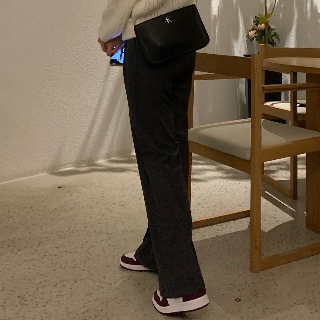(GS) Jordan 1 Retro High OG Bordeaux 착용 스타일 - 2