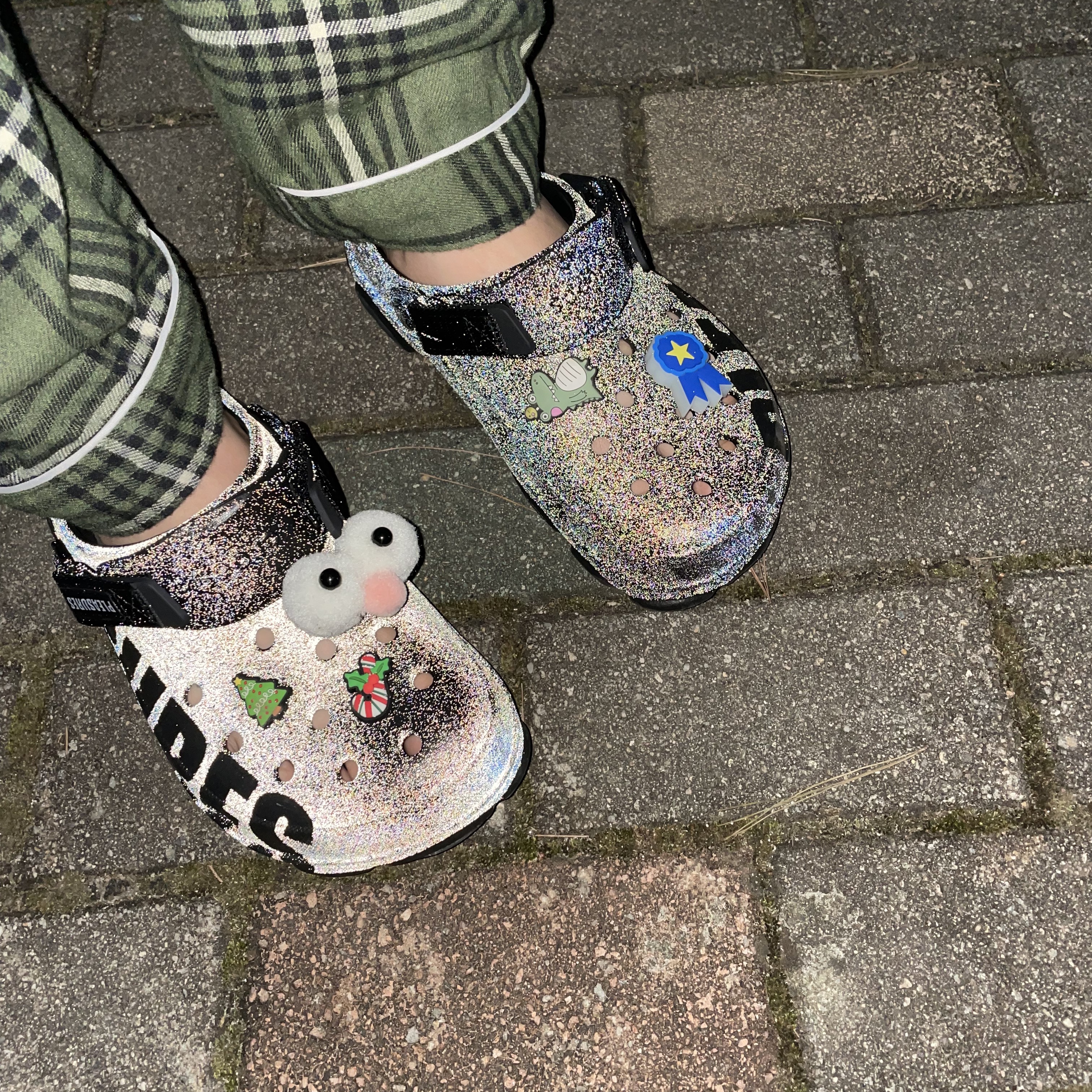 Crocs x Pleasures All Terrain Clog Black 착용 스타일