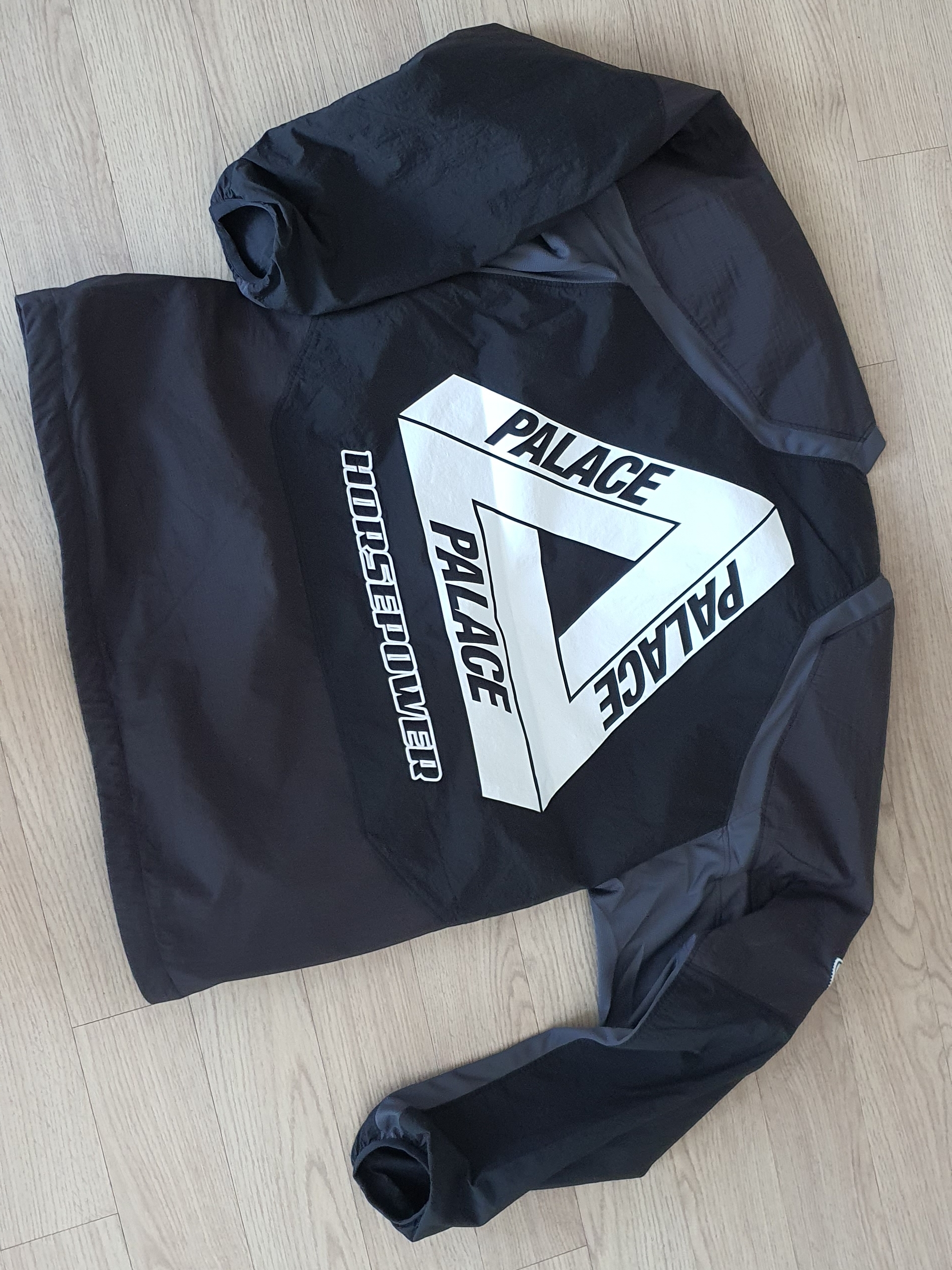 Palace Horsepower Crew Black - 20SS 착용 스타일
