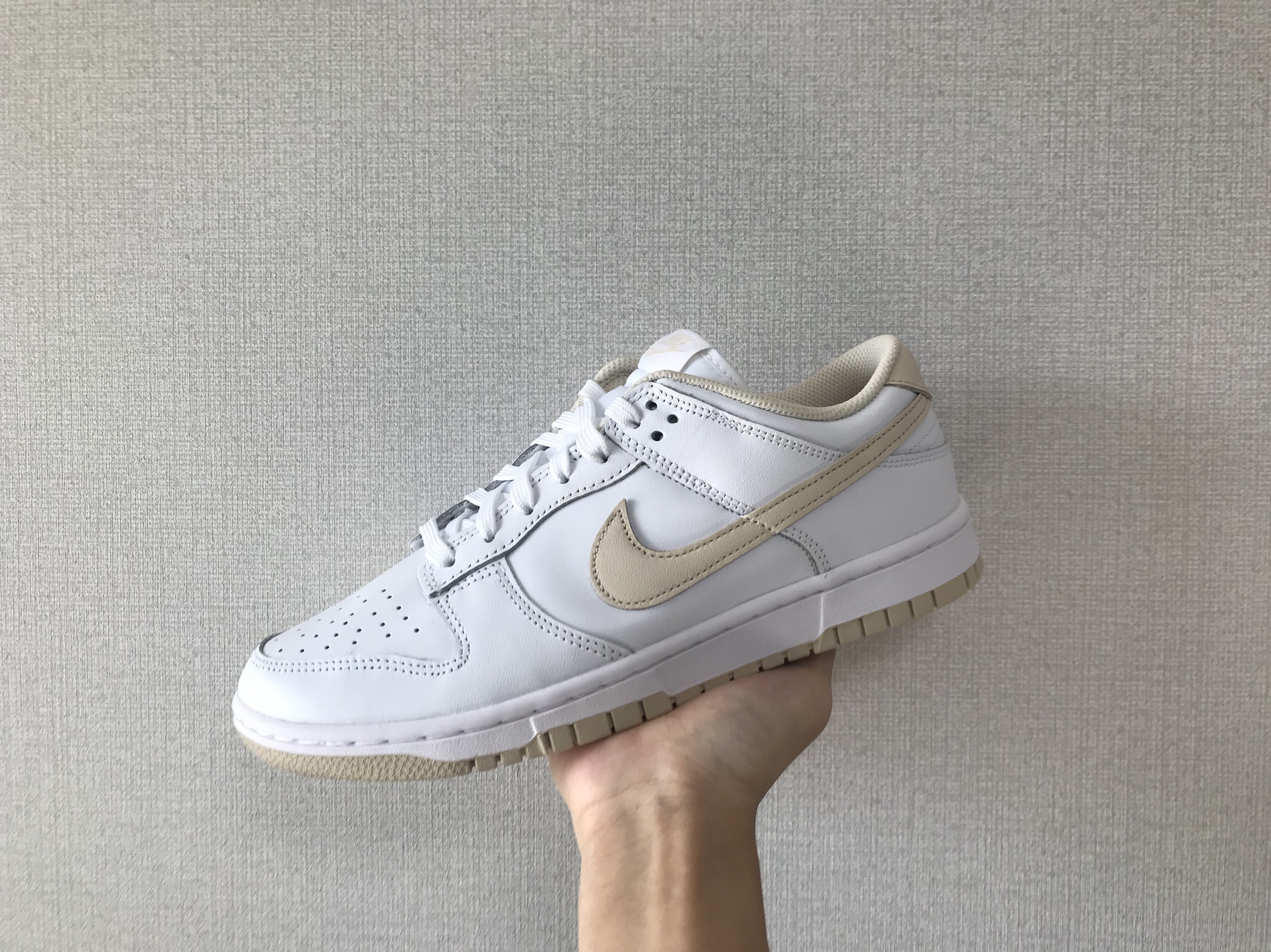 (W) Nike Dunk Low Pearl White 착용 스타일