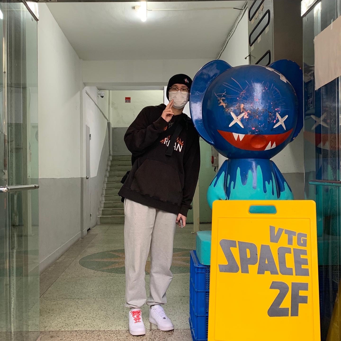 Nike x Supreme Air Force 1 Low White, Jordan x Travis Scott MJ Fleece Hoodie - US/EU 착용 스타일 - 1