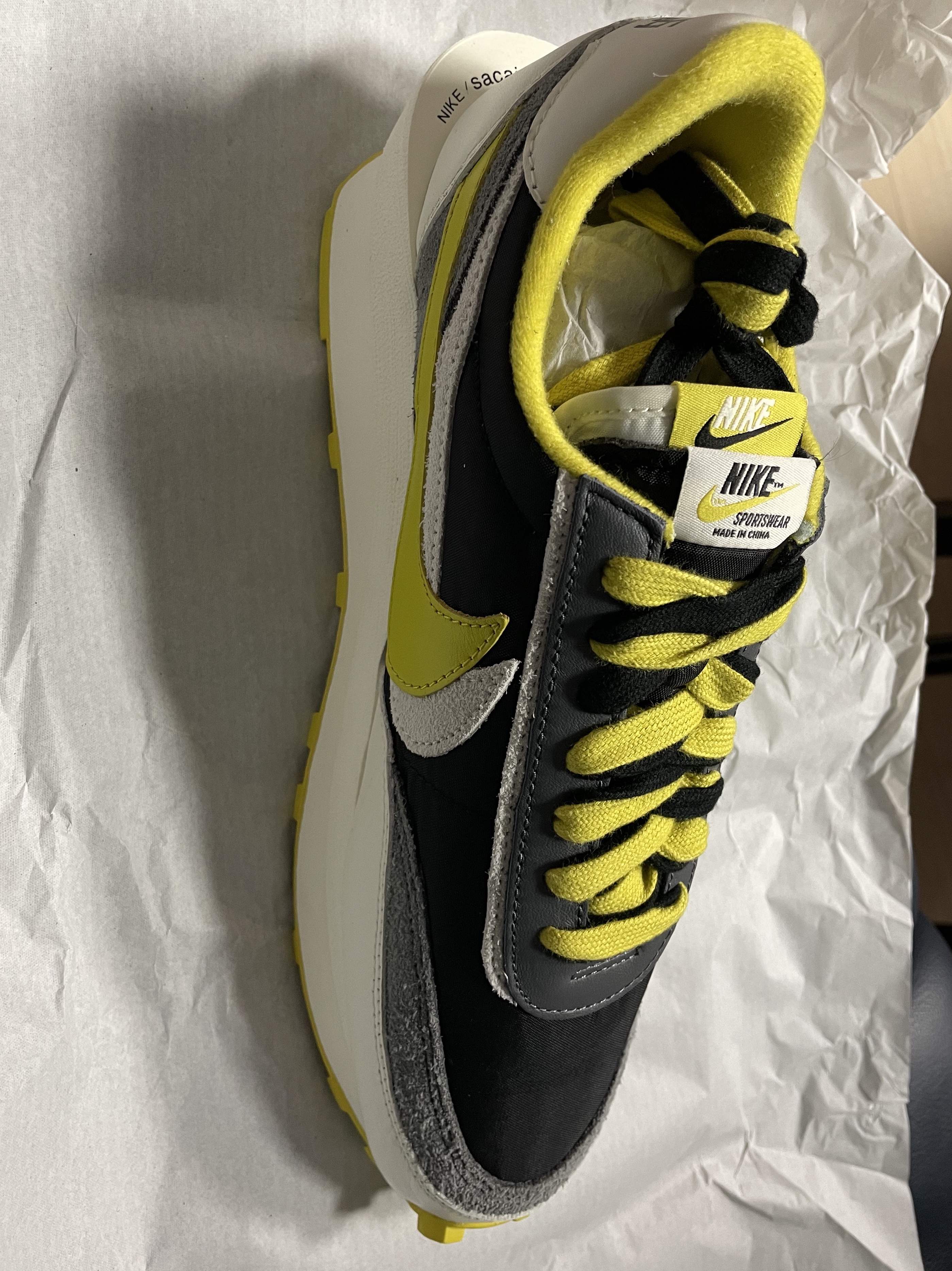 Nike x Sacai x Undercover LDWaffle Black Bright Citron 착용 스타일