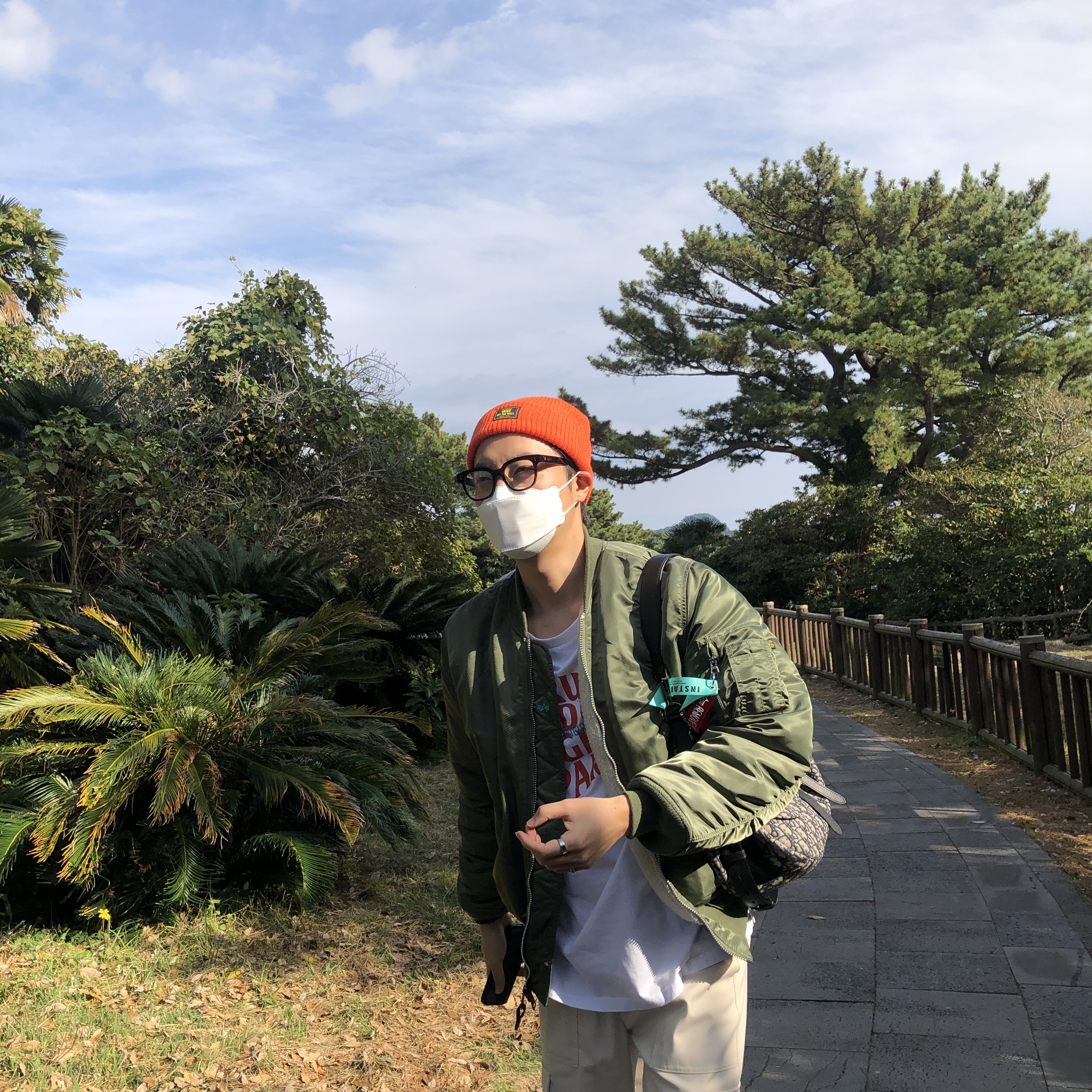 Nike x Sacai x Clot LDWaffle Cool Grey 착용 스타일 - 2