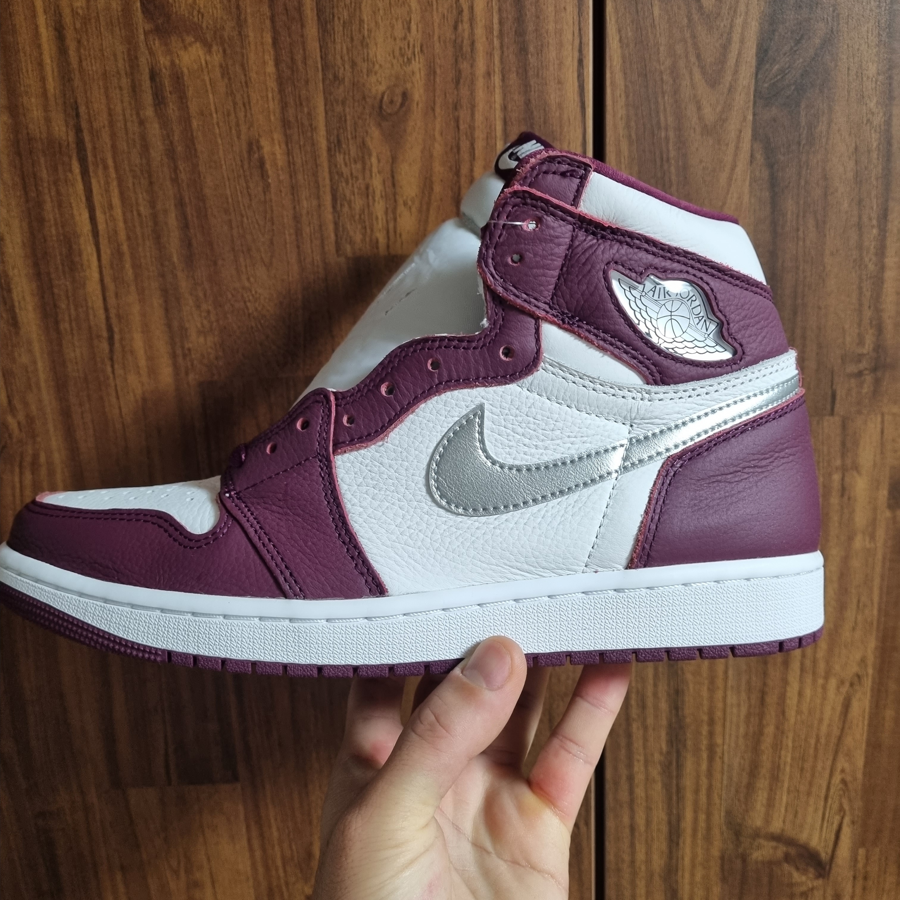 Jordan 1 Retro High OG Bordeaux 착용 스타일