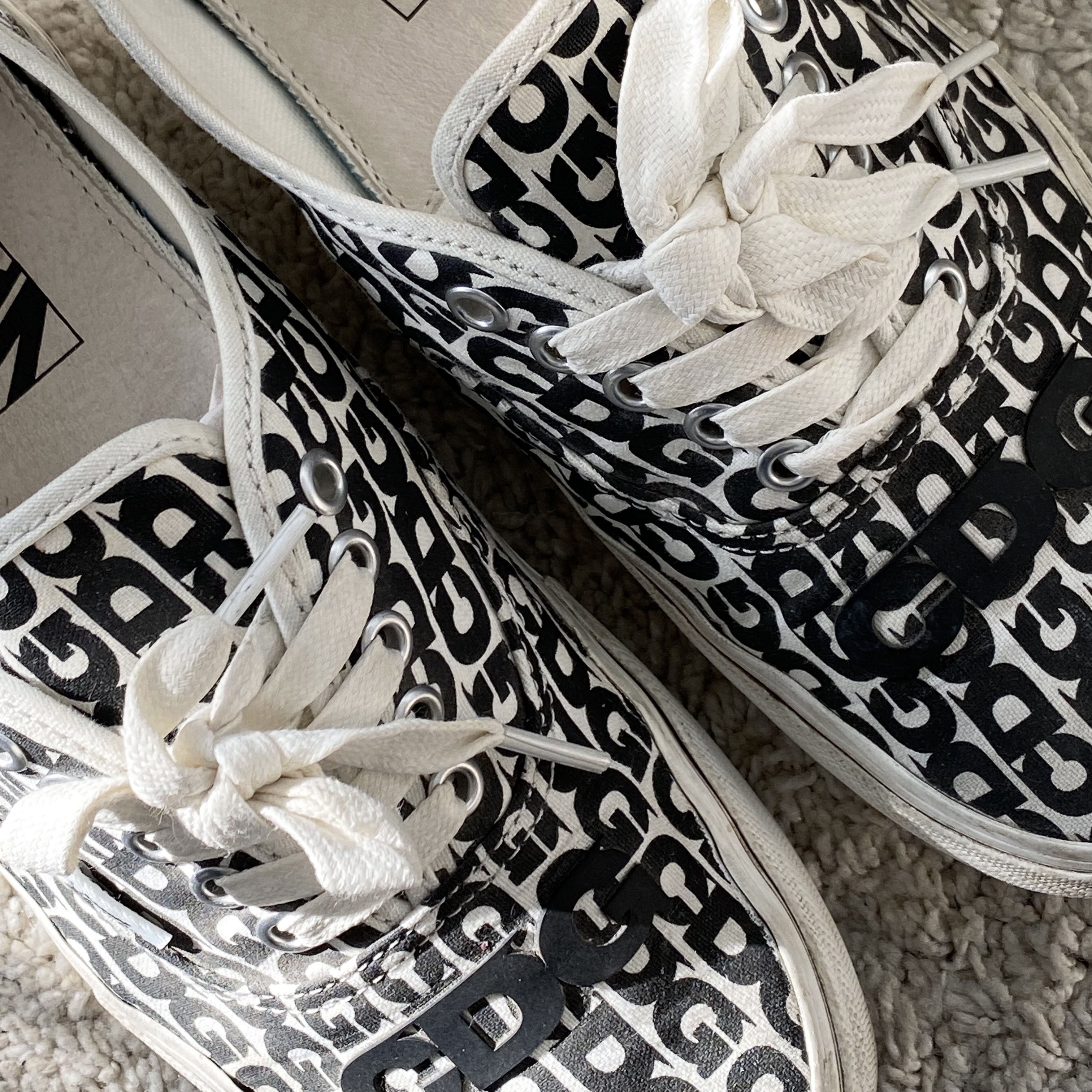 Vans Vault x CDG OG Authentic LX White Black 2018 착용 스타일 - 1