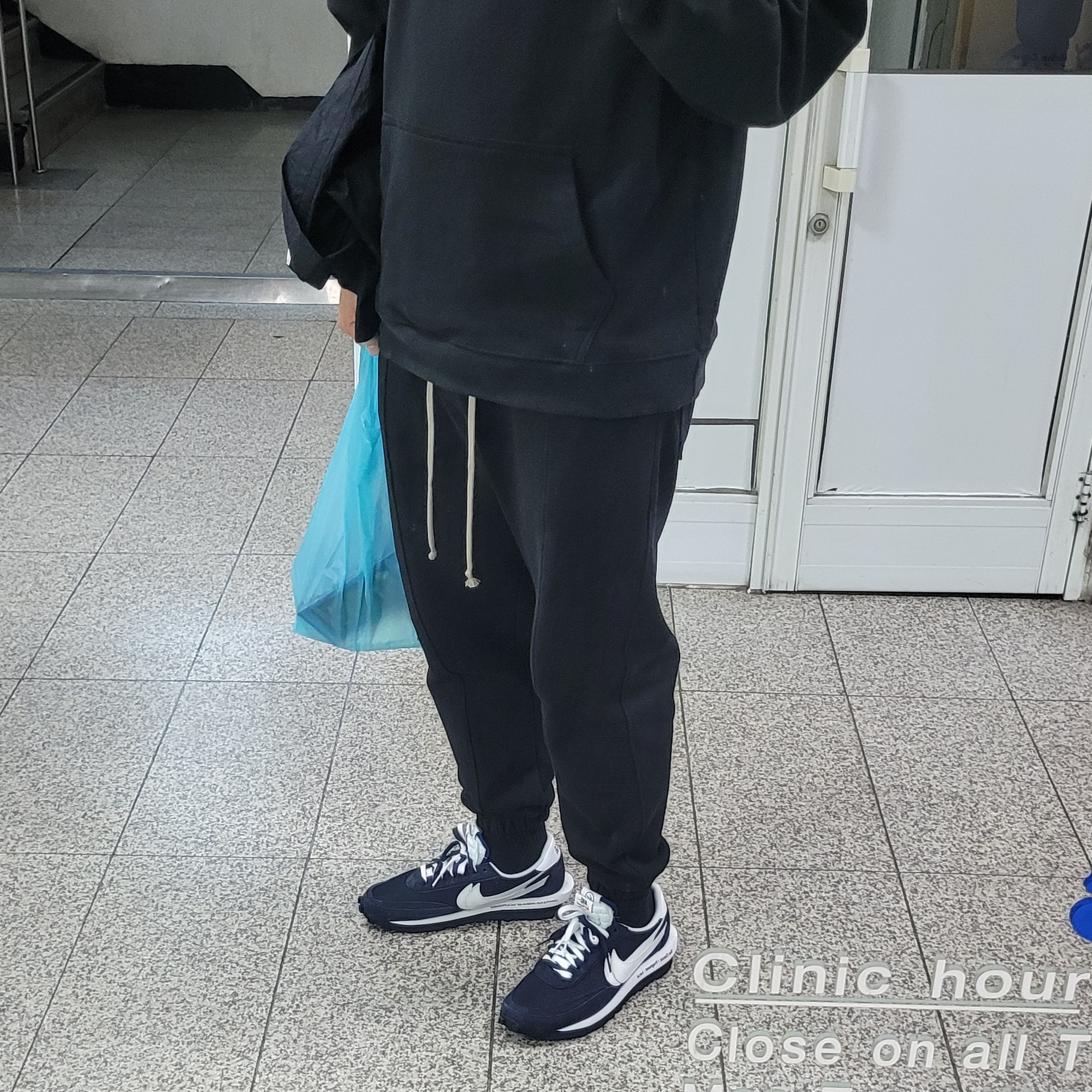 Nike x Sacai x Fragment LDWaffle Blackened Blue 착용 스타일