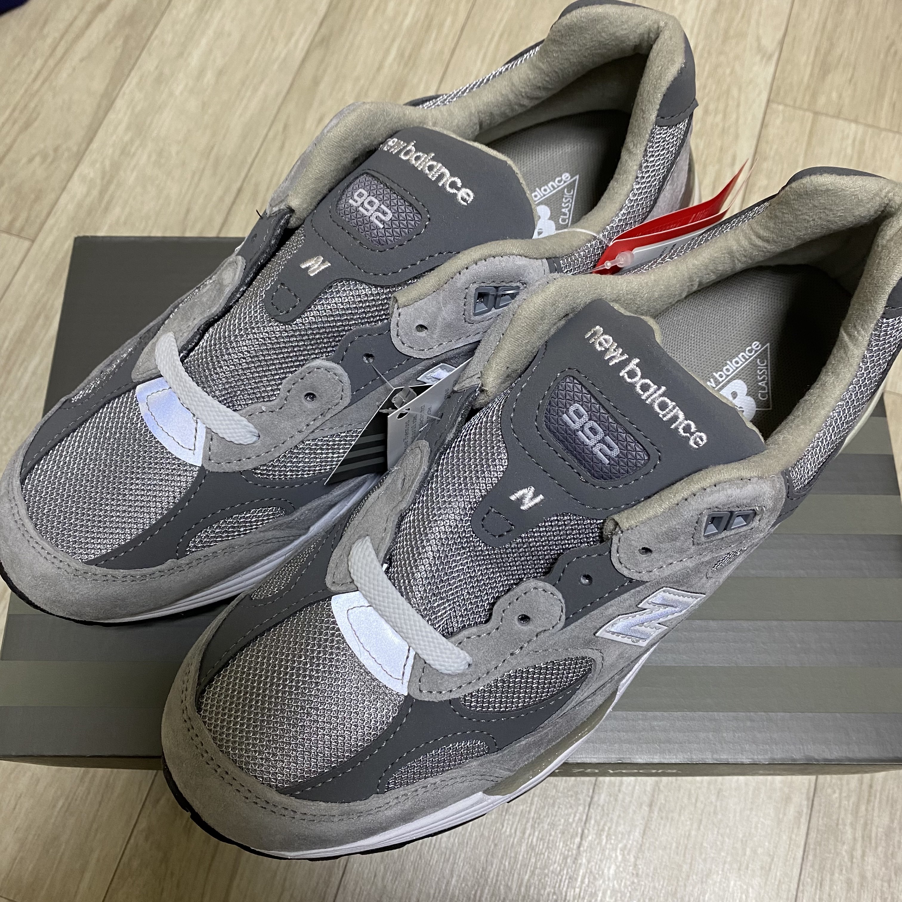 New Balance 992 Made in USA Grey - D Standard 착용 스타일 - 1