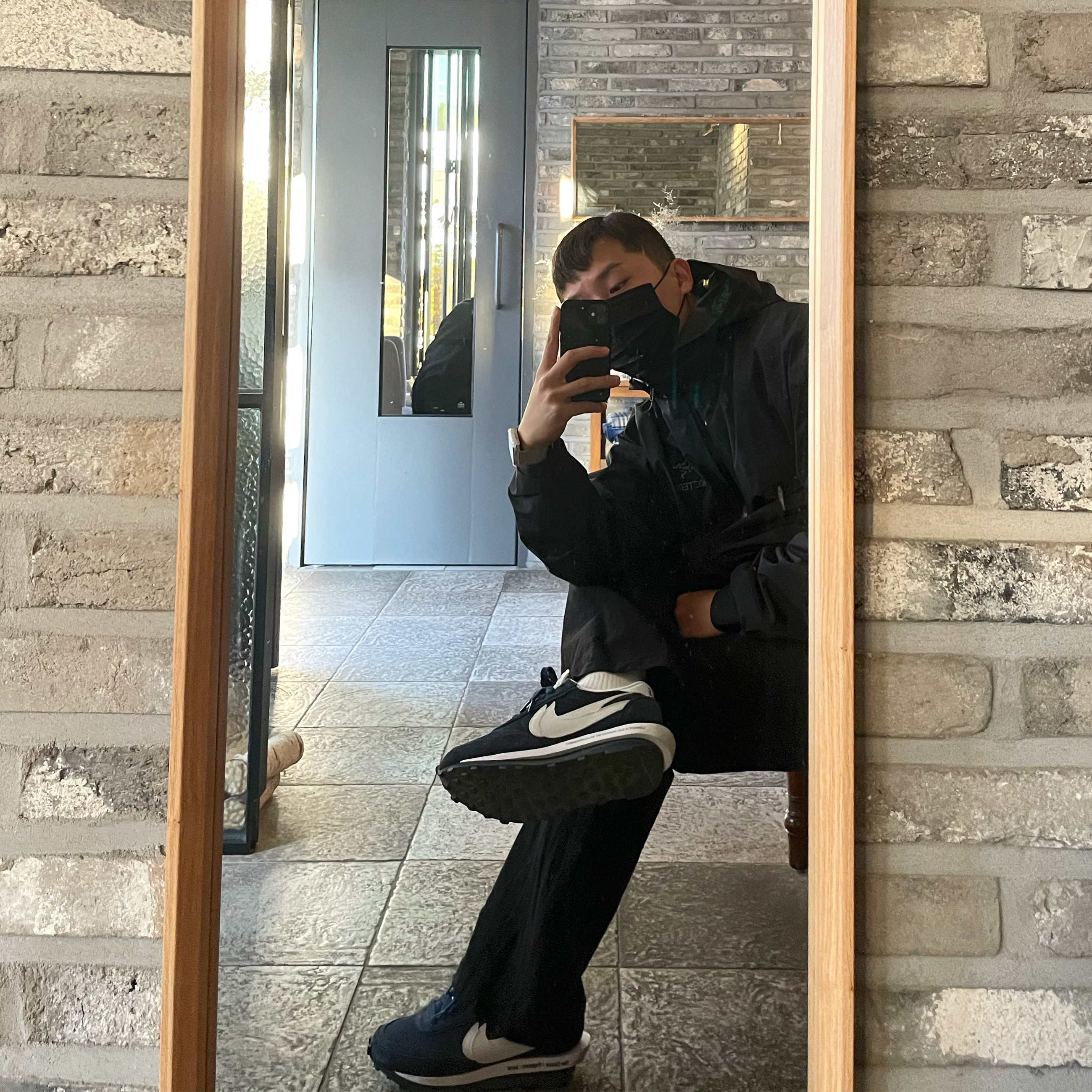 Nike x Sacai x Fragment LDWaffle Blackened Blue 착용 스타일