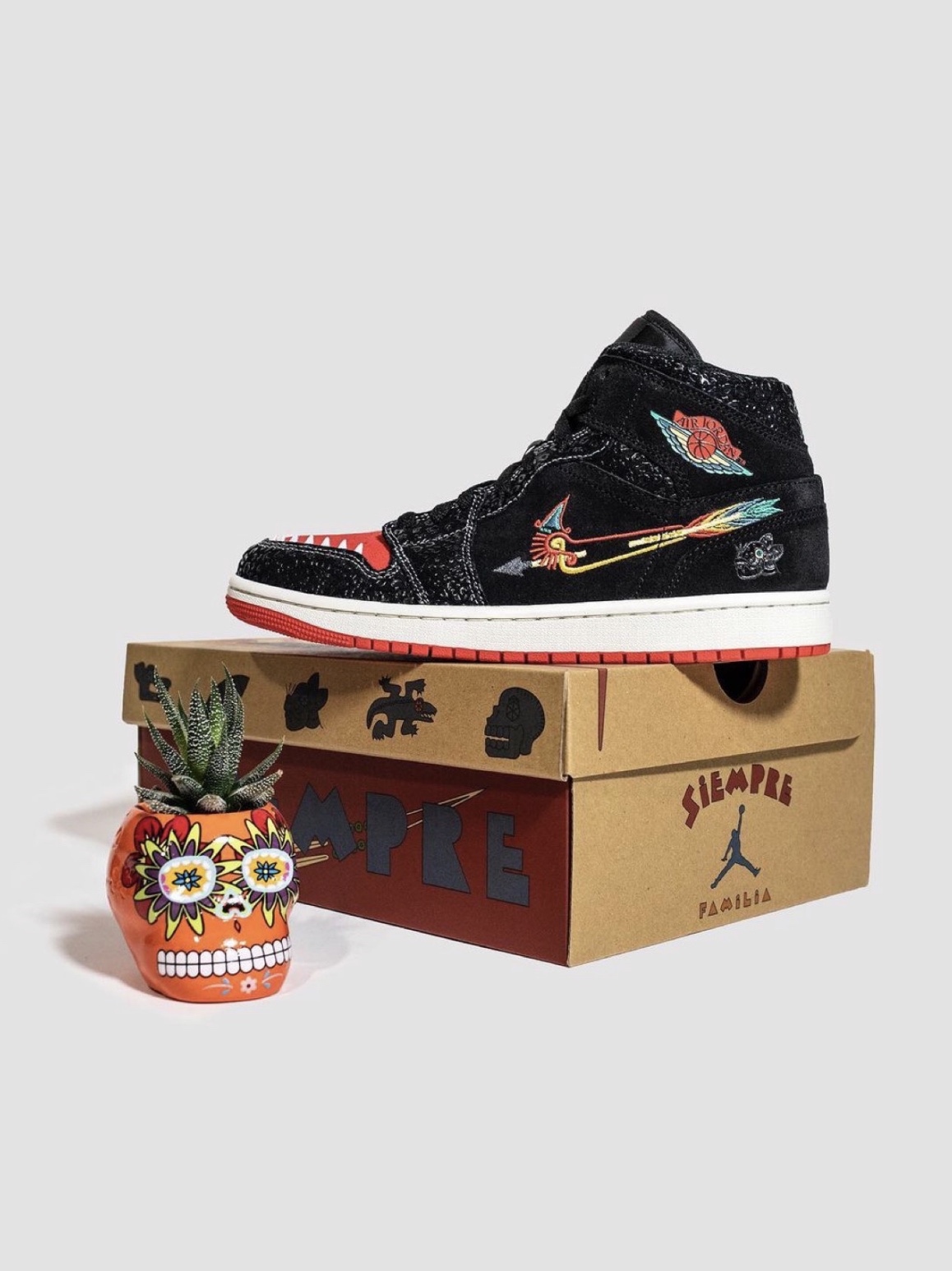 Jordan 1 Mid SE Siempre Familia 착용 스타일 - 1