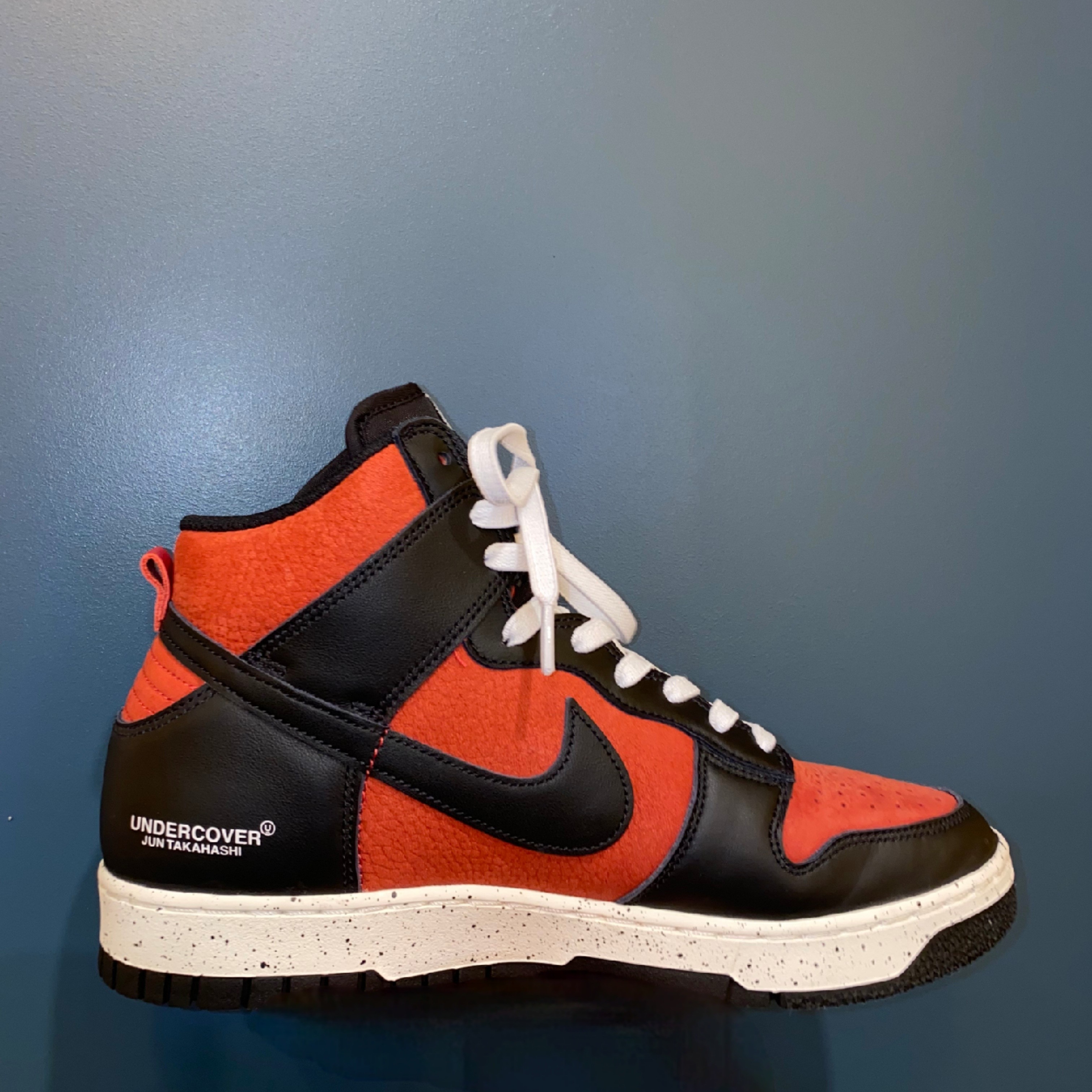Nike x Undercover Dunk High 1985 Gym Red 착용 스타일 - 1
