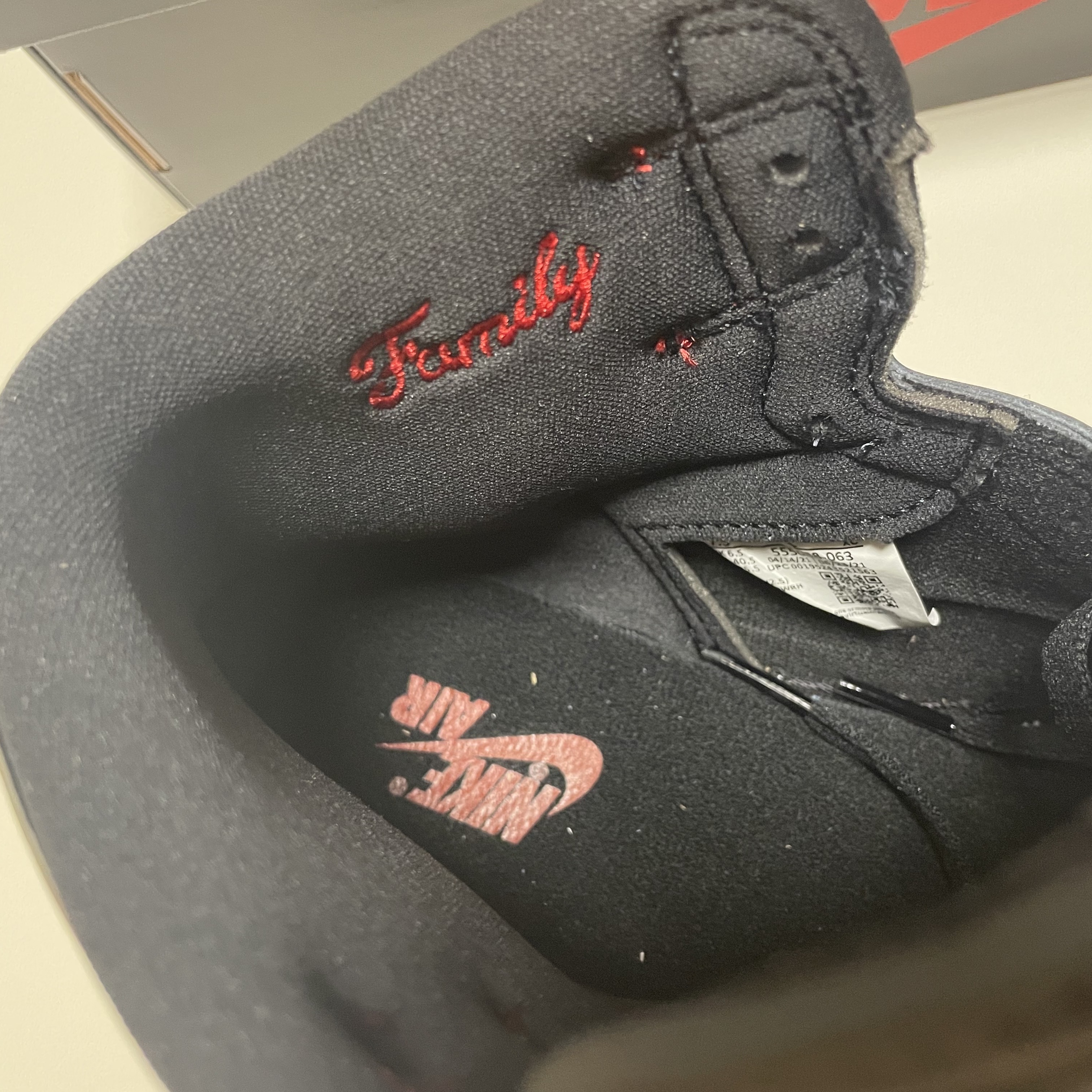 Jordan 1 Retro High OG Patent Bred 착용 스타일 - 5